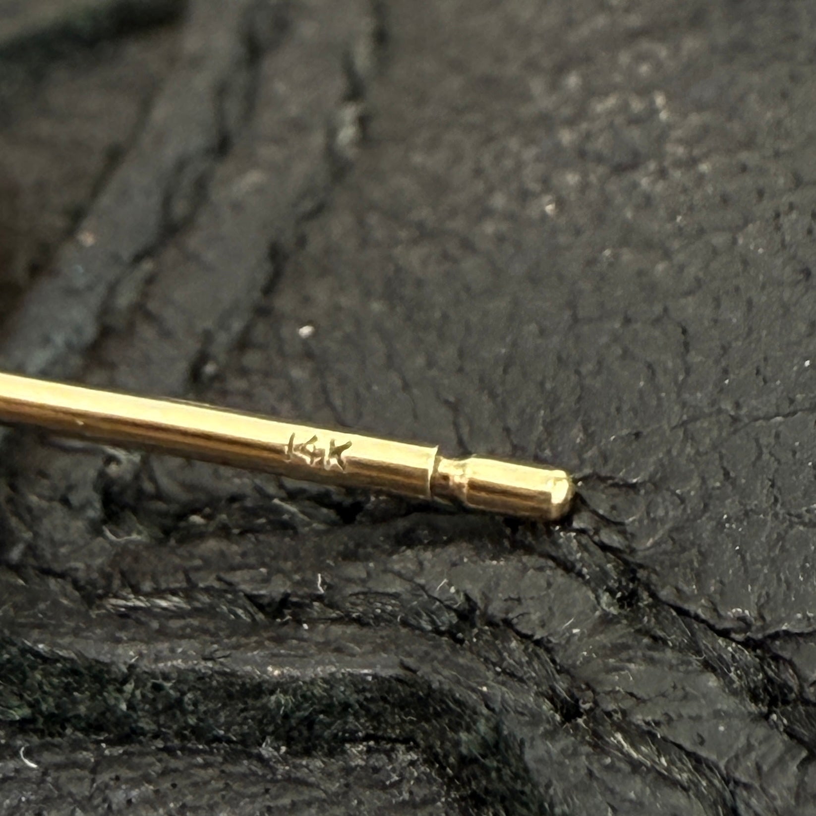 CHROME HEARTS CH Cross Stud Earring クロムハーツ CH クロス スタッズ イヤリング ピアス