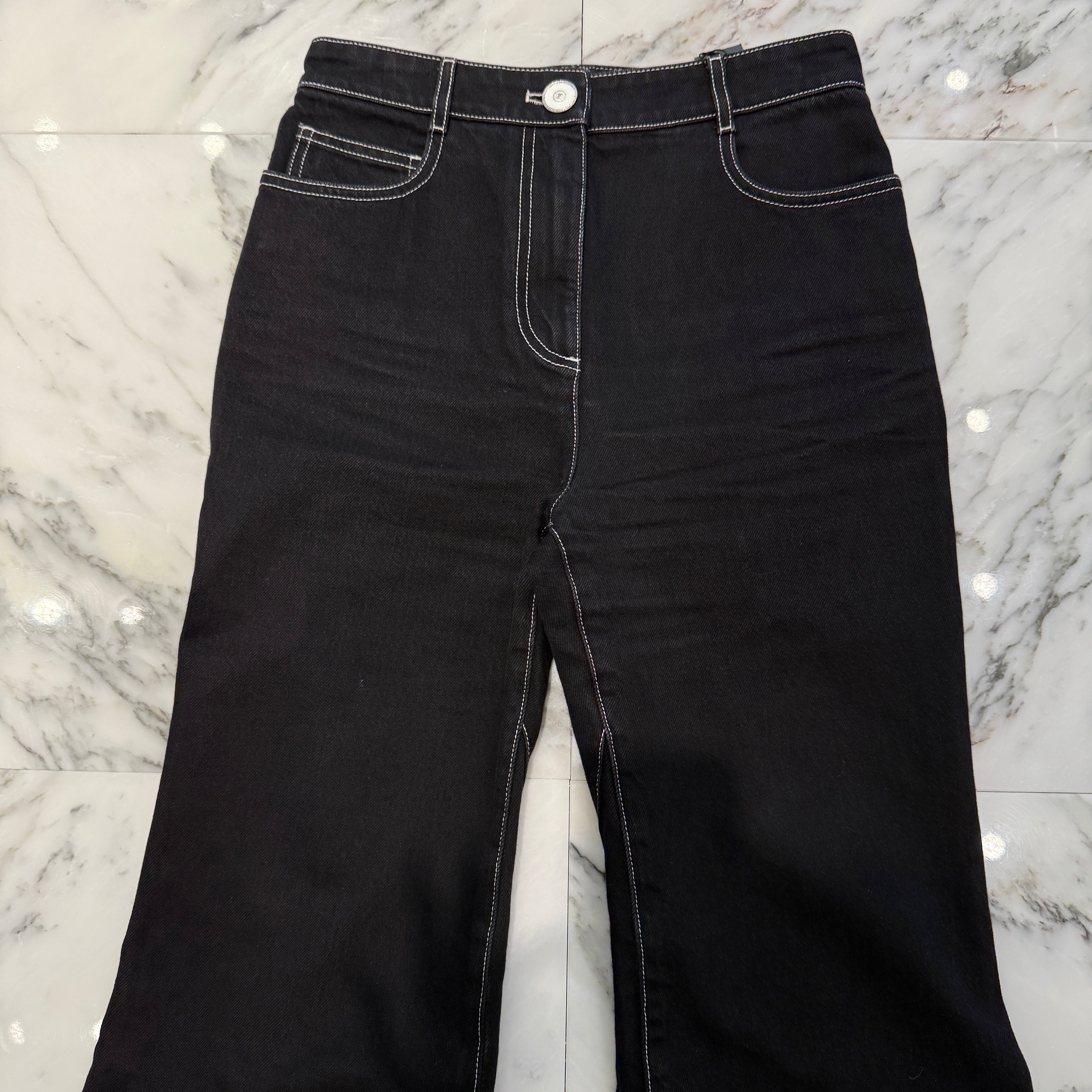 CHANEL 2023AW Coco Button Flare Boots Cut Denim Pants P74475V67295 Size 34 シャネル ココボタン フレア ブーツカット デニムパンツ サイズ34