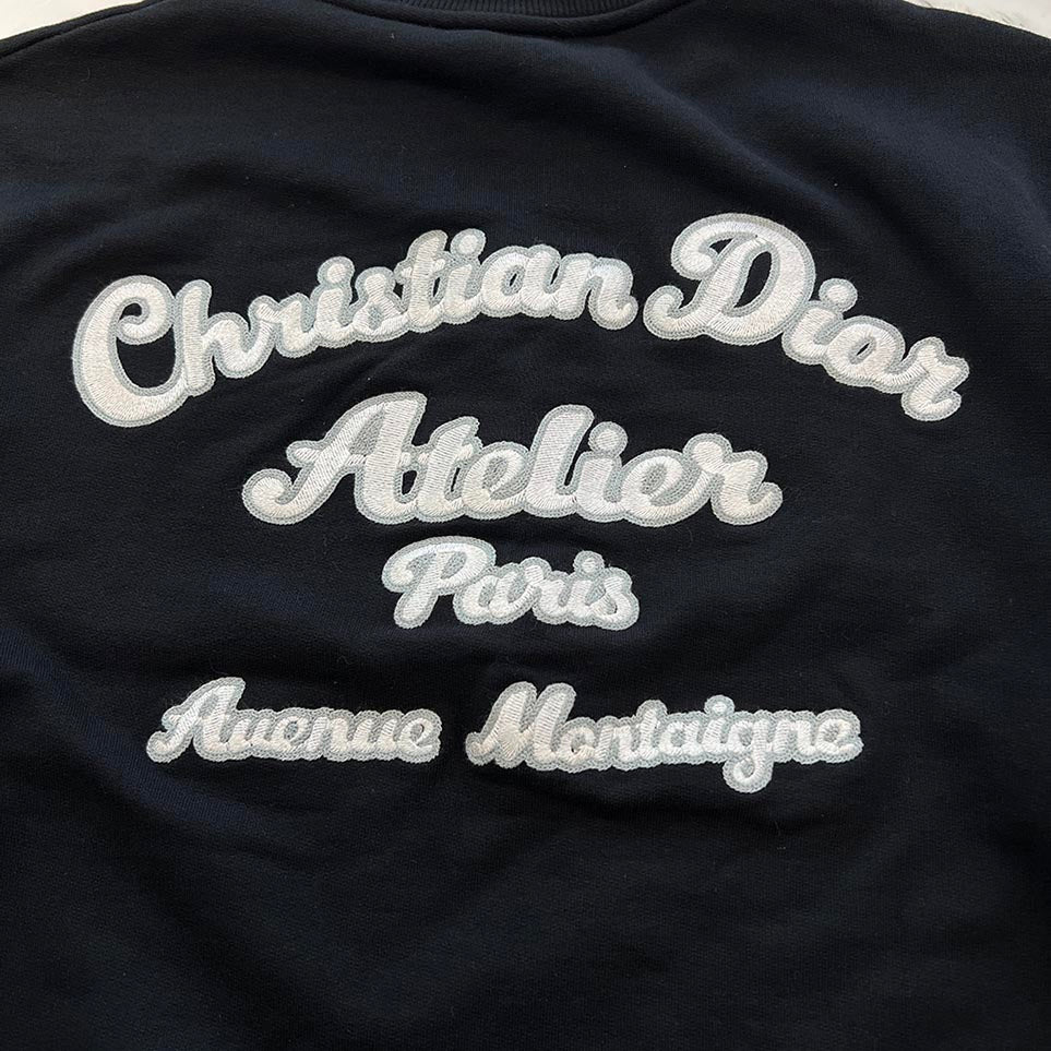 DIOR 2022AW Atelier Embroidered Crew Neck Sweatshirt 293J699A0531 Size L ディオール アトリエ刺繍クルーネックスウェットシャツ サイズL