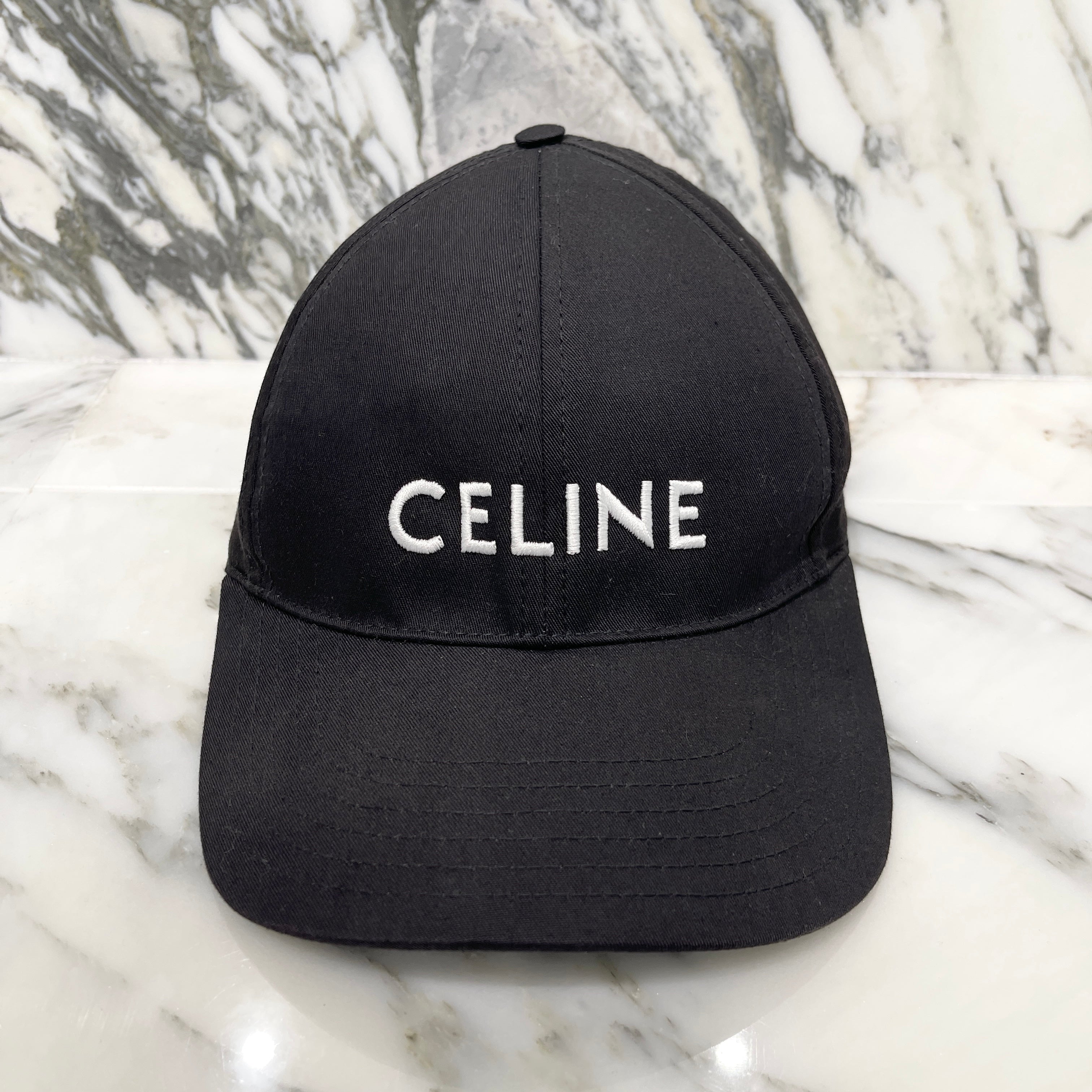CELINE 2020AW Logo Embroidery Tracker Cap 2AUS9242N Size M