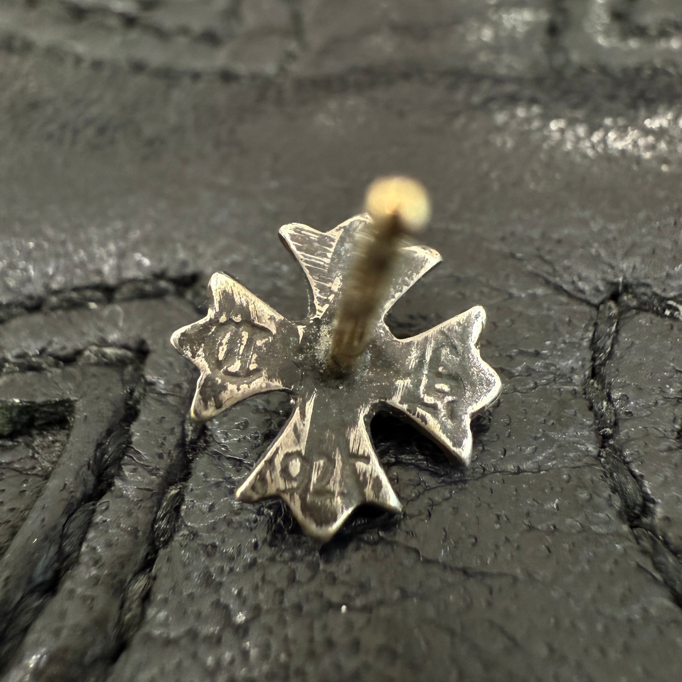 CHROME HEARTS CH Plus Cross Stud Earring クロムハーツ CHプラス クロス スタッズ イヤリング ピアス