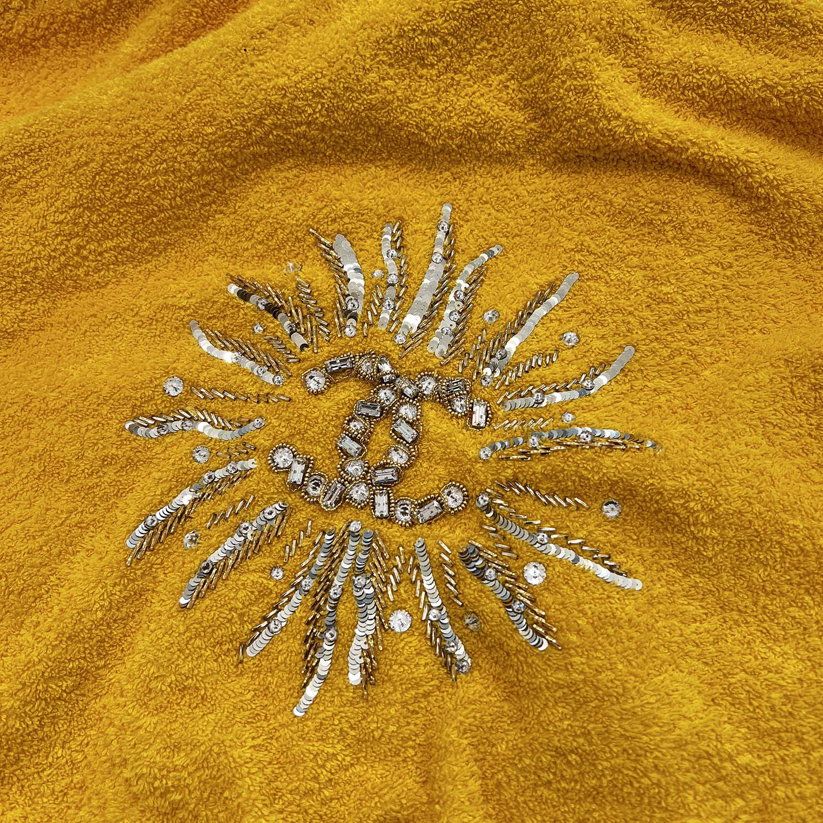 CHANEL × Pharrell Williams 2019SS Zip Up Hoodie P61066V46885 Size M シャネル×ファレルウィリアムス ジップアップフーディ サイズM