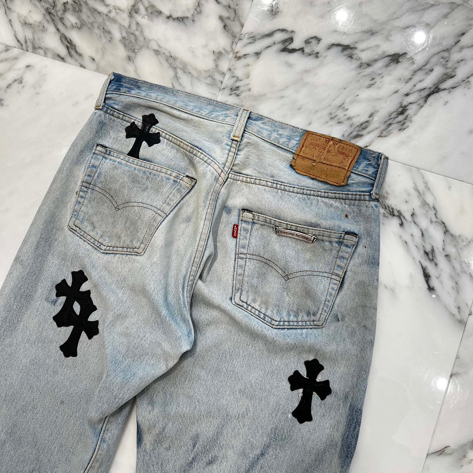 CHROME HEARTS × Levi's Body VNTG Cross Leather Patch Jeans Size 29 クロムハーツ × リーバイスボディ ヴィンテージ クロスレザーパッチ ジーンズ デニムパンツ サイズ29