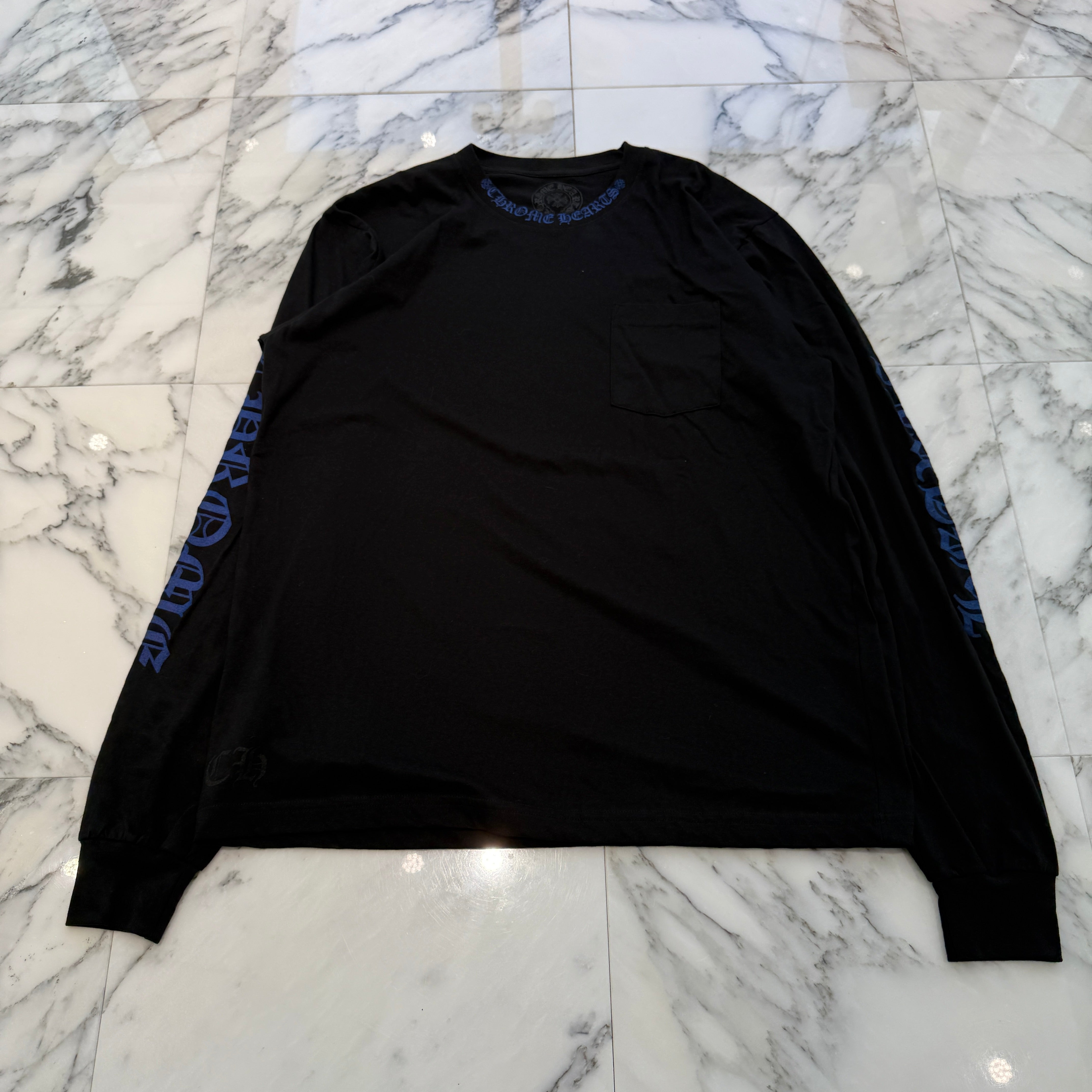 CHROME HEARTS 2025SS Old English Neck Logo Neon Blue Long Sleeve