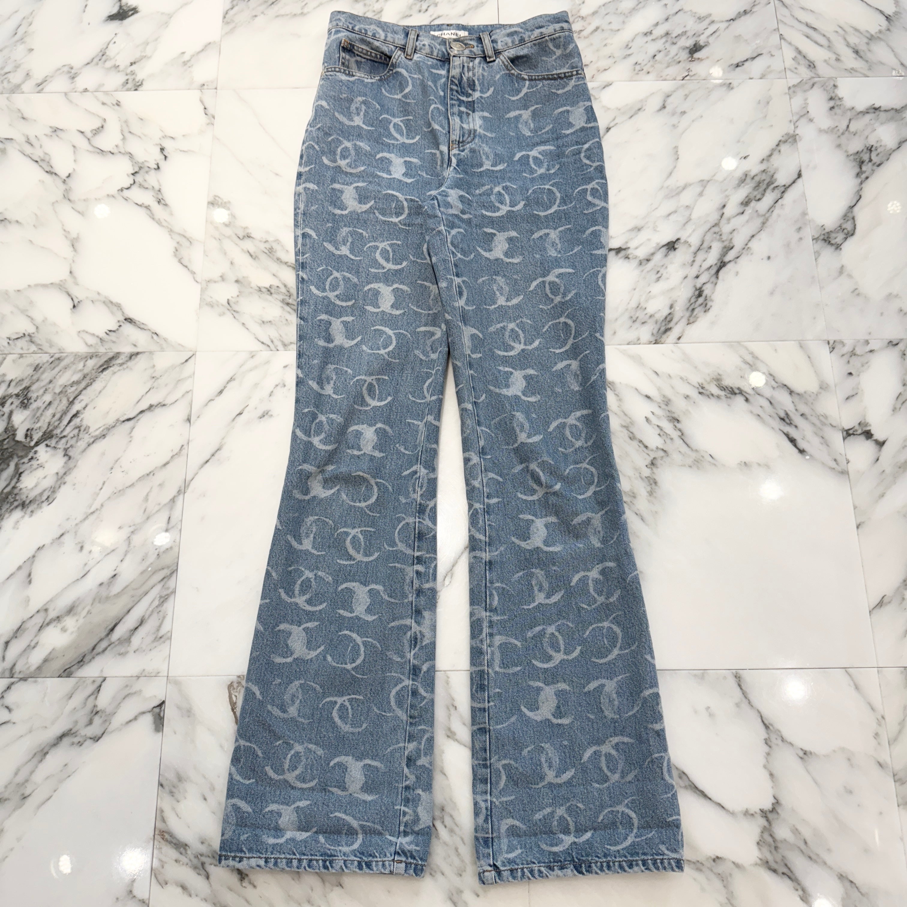 CHANEL 2023AW Coco Mark Print Flare Cut Denim Pants P75555V67154 Size 34 シャネル ココマークプリント フレアカット デニムパンツ サイズ34