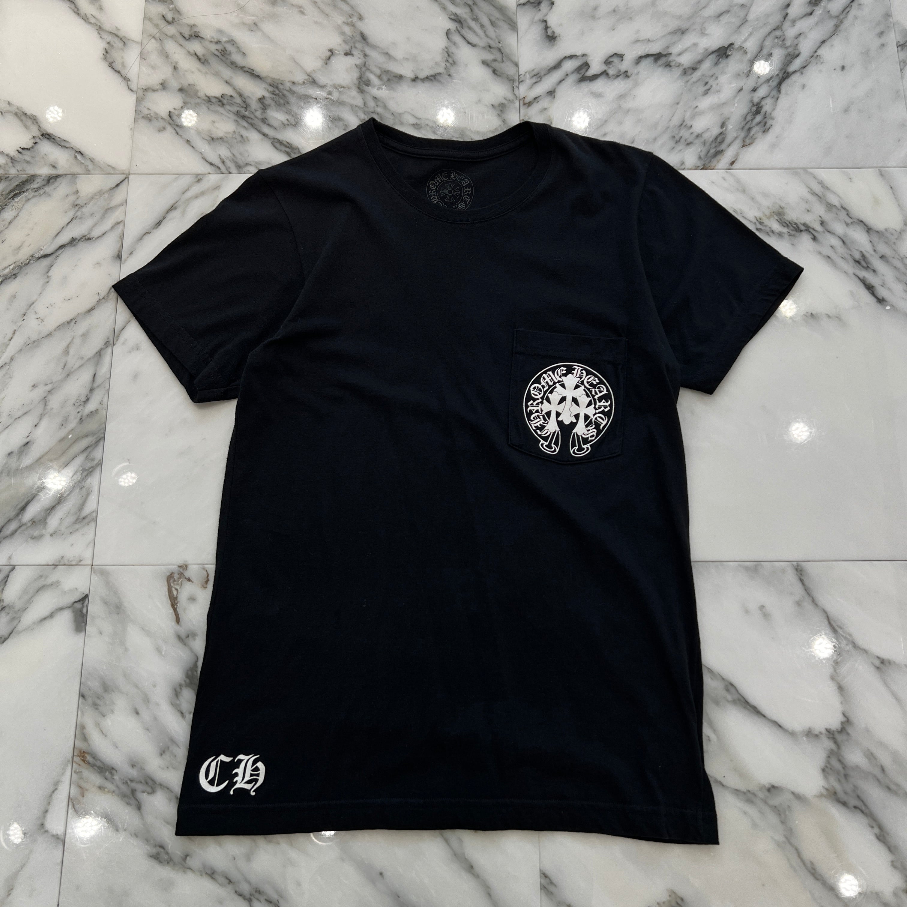 CHROME HEARTS Back 3 Cemetery Cross Horseshoe Tee Size S クロムハーツ バック 3セメタリークロス ホースシュー Tシャツ サイズS