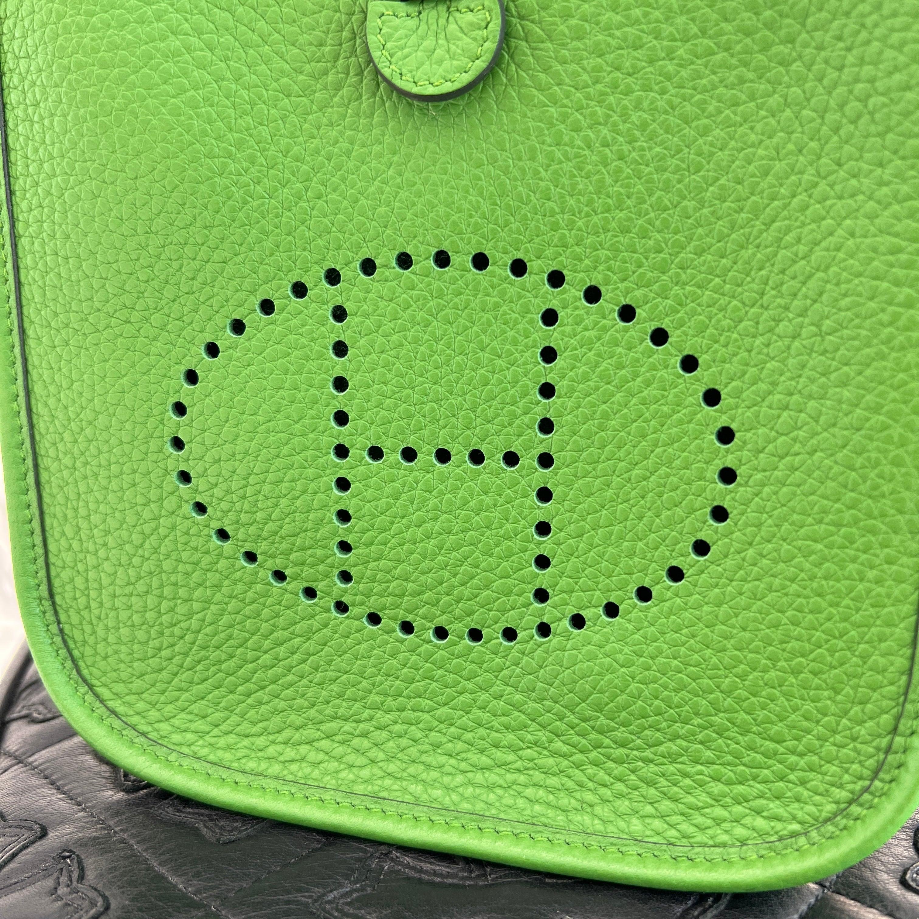 HERMES Evelyn TPM "Vert Yucca" B刻印 エルメス エブリン TPM "ヴェールユッカ" レザーショルダーバッグ B刻印