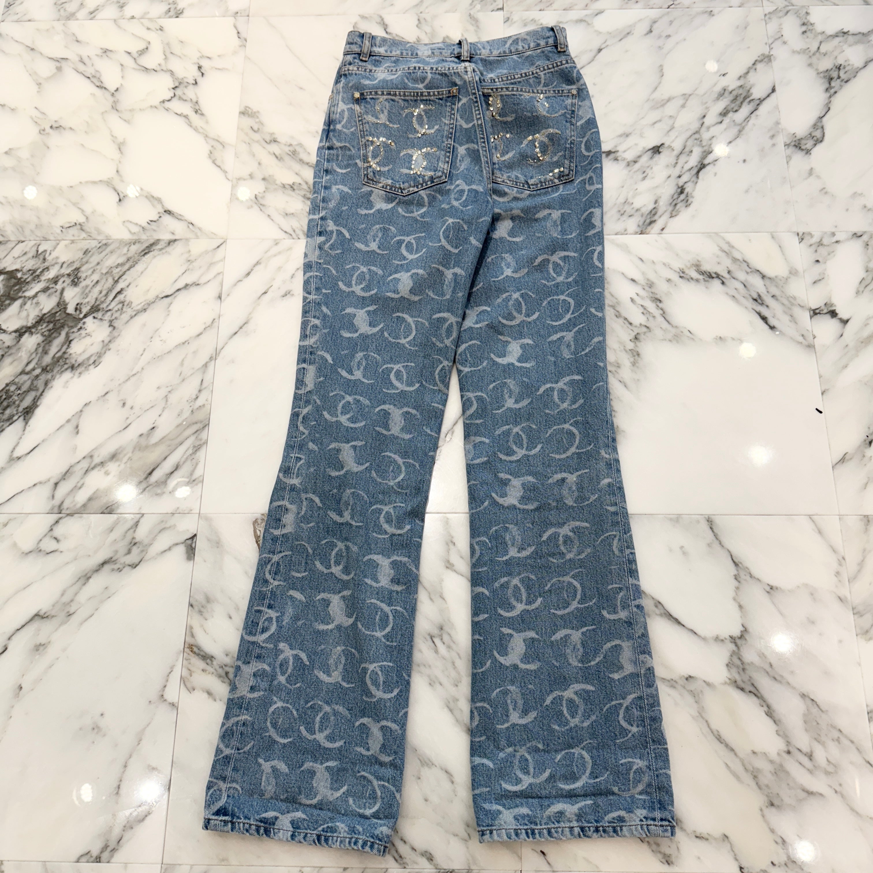 CHANEL 2023AW Coco Mark Print Flare Cut Denim Pants P75555V67154