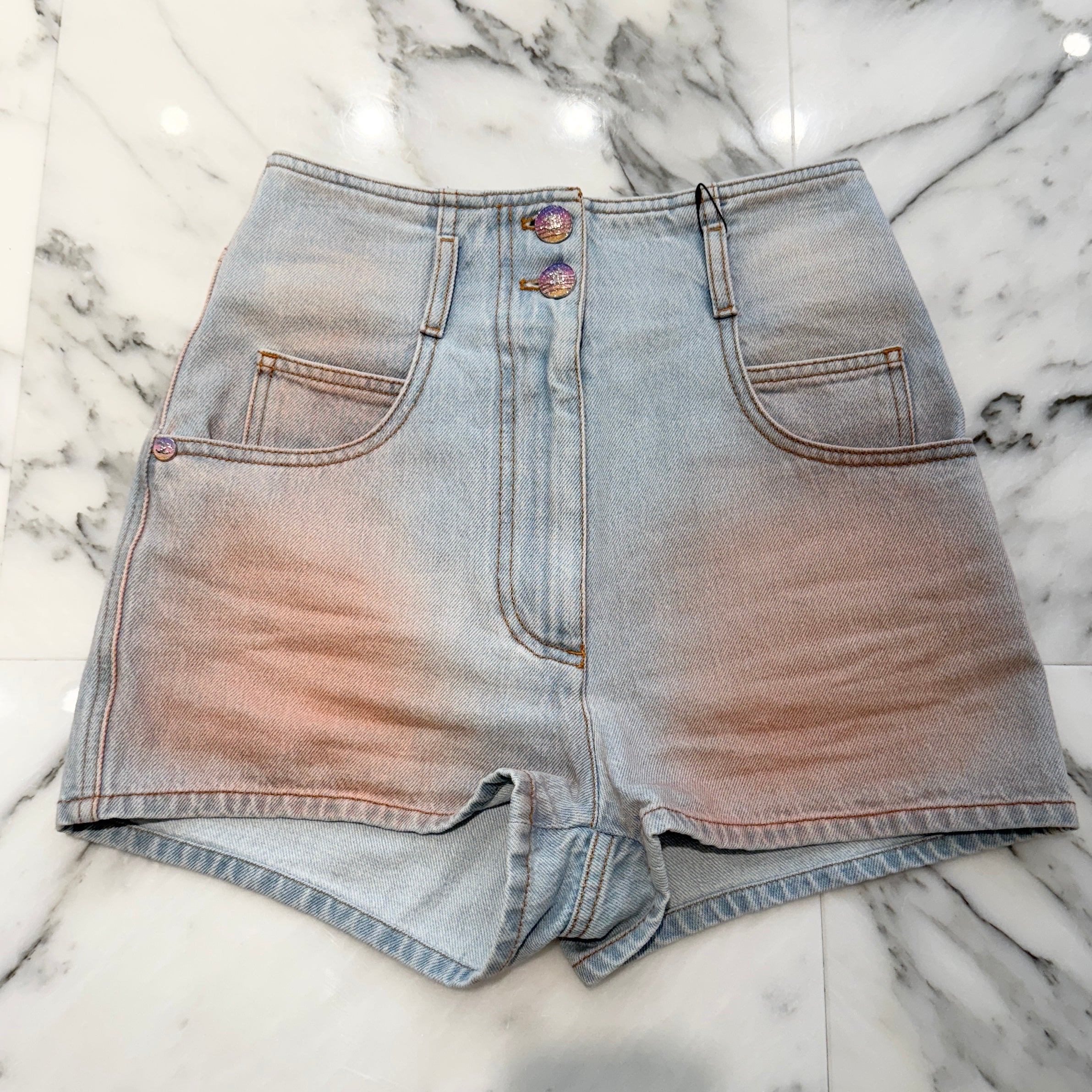 CHANEL 2024 Cruise Gradient Mini Denim Shorts P75403V68290 Size 34 シャネル 2024クルーズ グラデーション ミニ デニムショーツ サイズ34