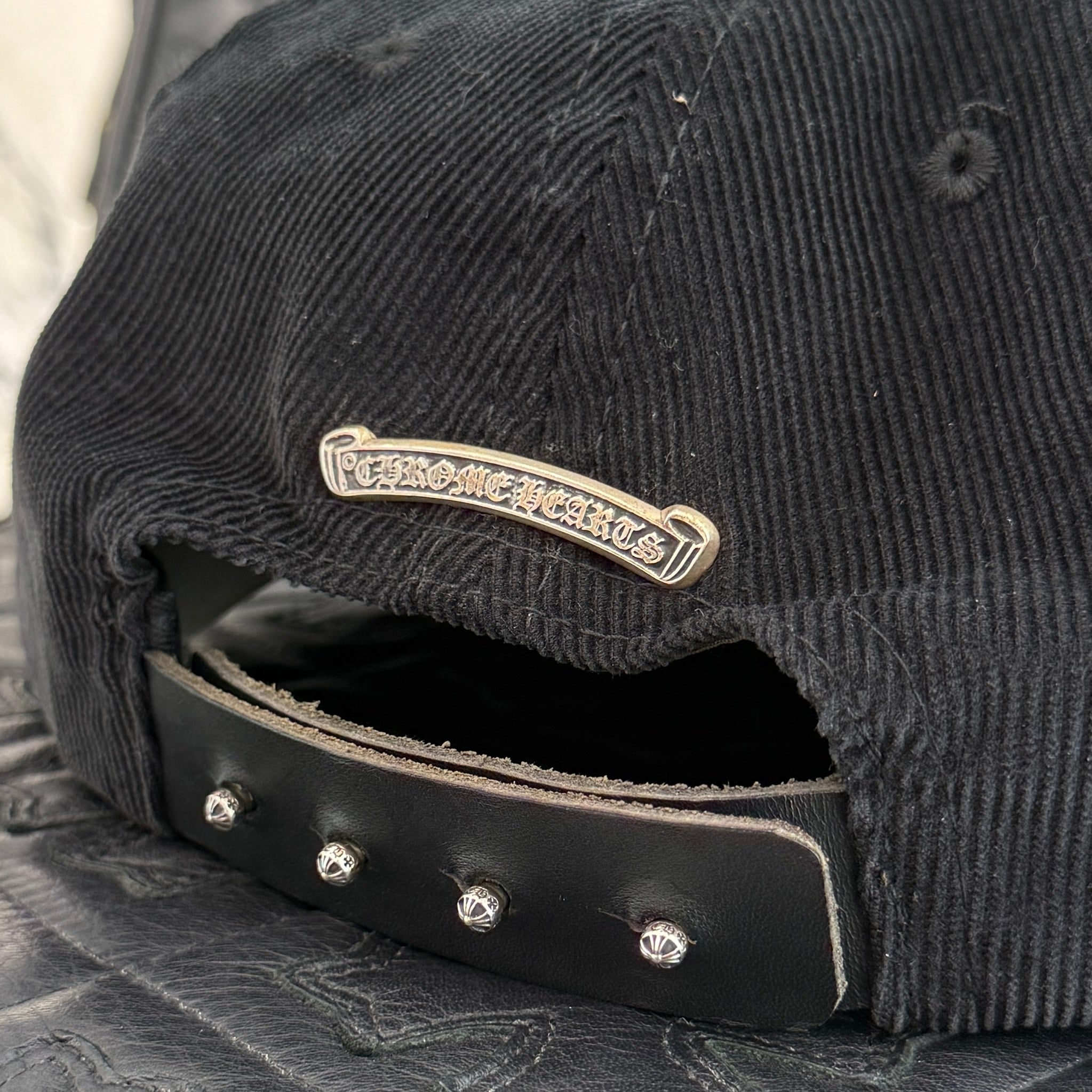CHROME HEARTS Vine Dagger Embroidery Corduroy Baseball Cap Size ONE SIZE（51-61）クロムハーツ ヴァインダガー刺繍 コーデュロイ ベースボースキャップ サイズONE SIZE（51-61）