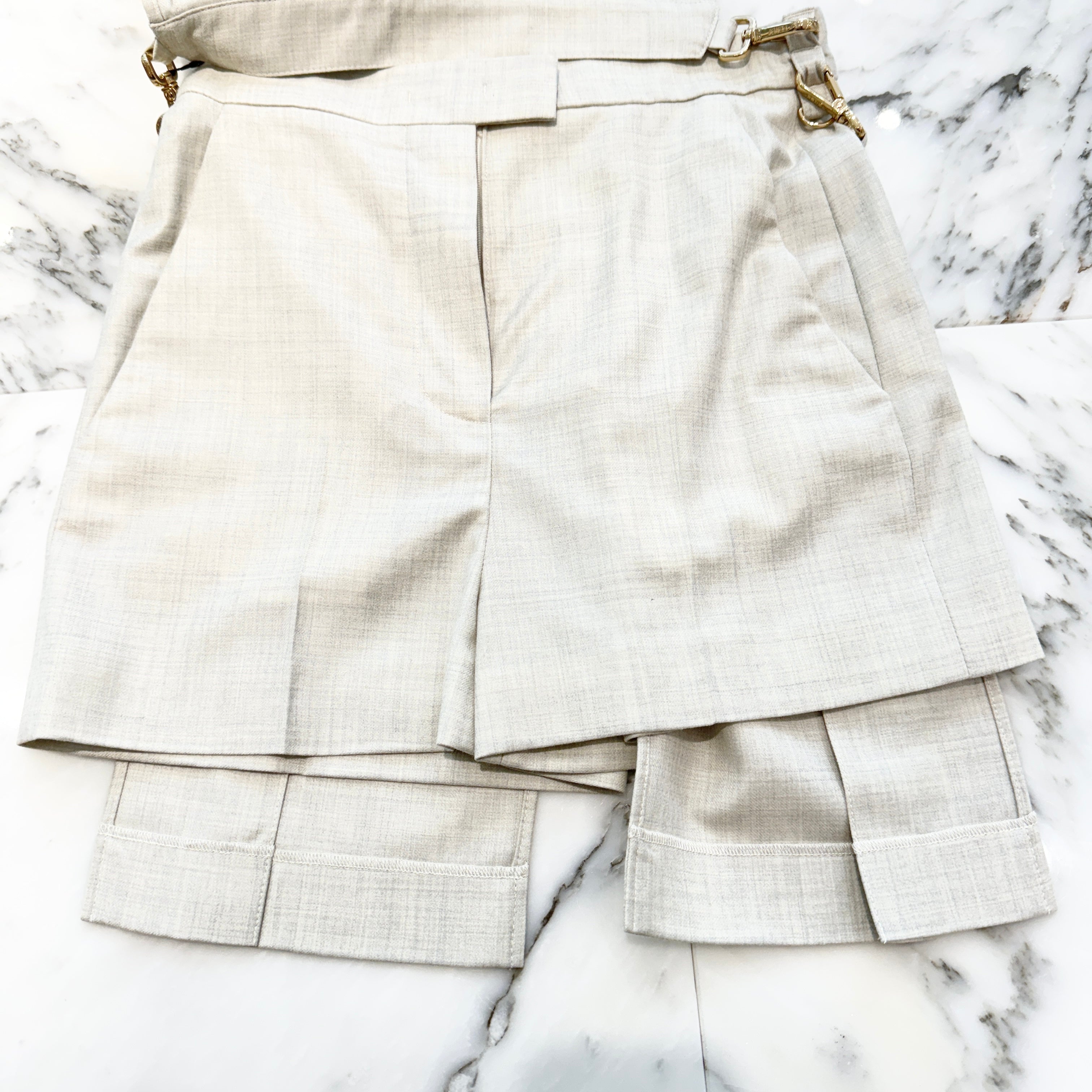 FENDI 2023AW High Waist Slim Fit Shorts FR6533 AM3N Size 4 フェンディ ハイウェスト スリムフィット ショーツ サイズ4
