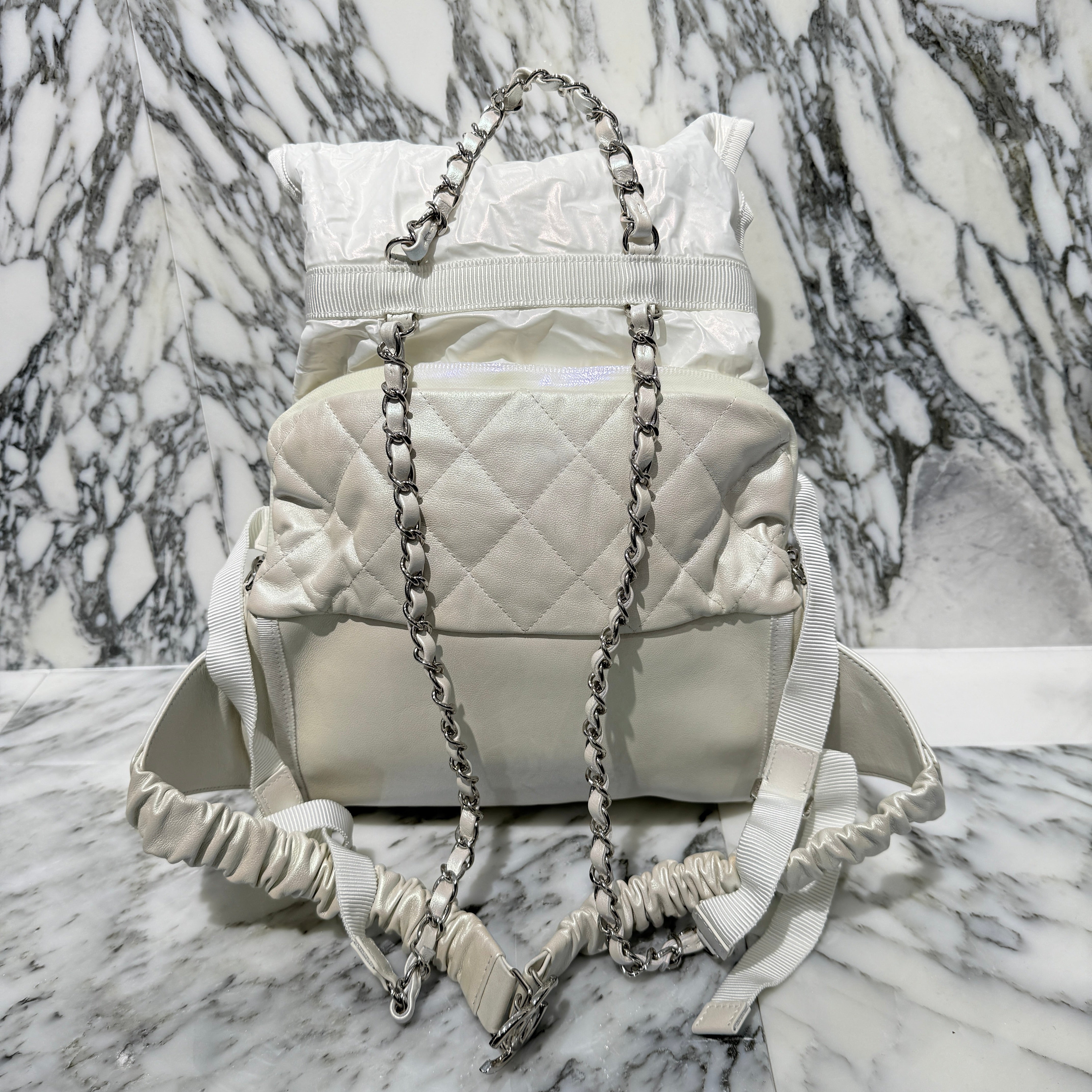 CHANEL Coco Mark Calf Skin Leather 2Way Waist Shoulder Bag シャネル ココマーク カーフスキンレザー 2WAY ウェストポーチ