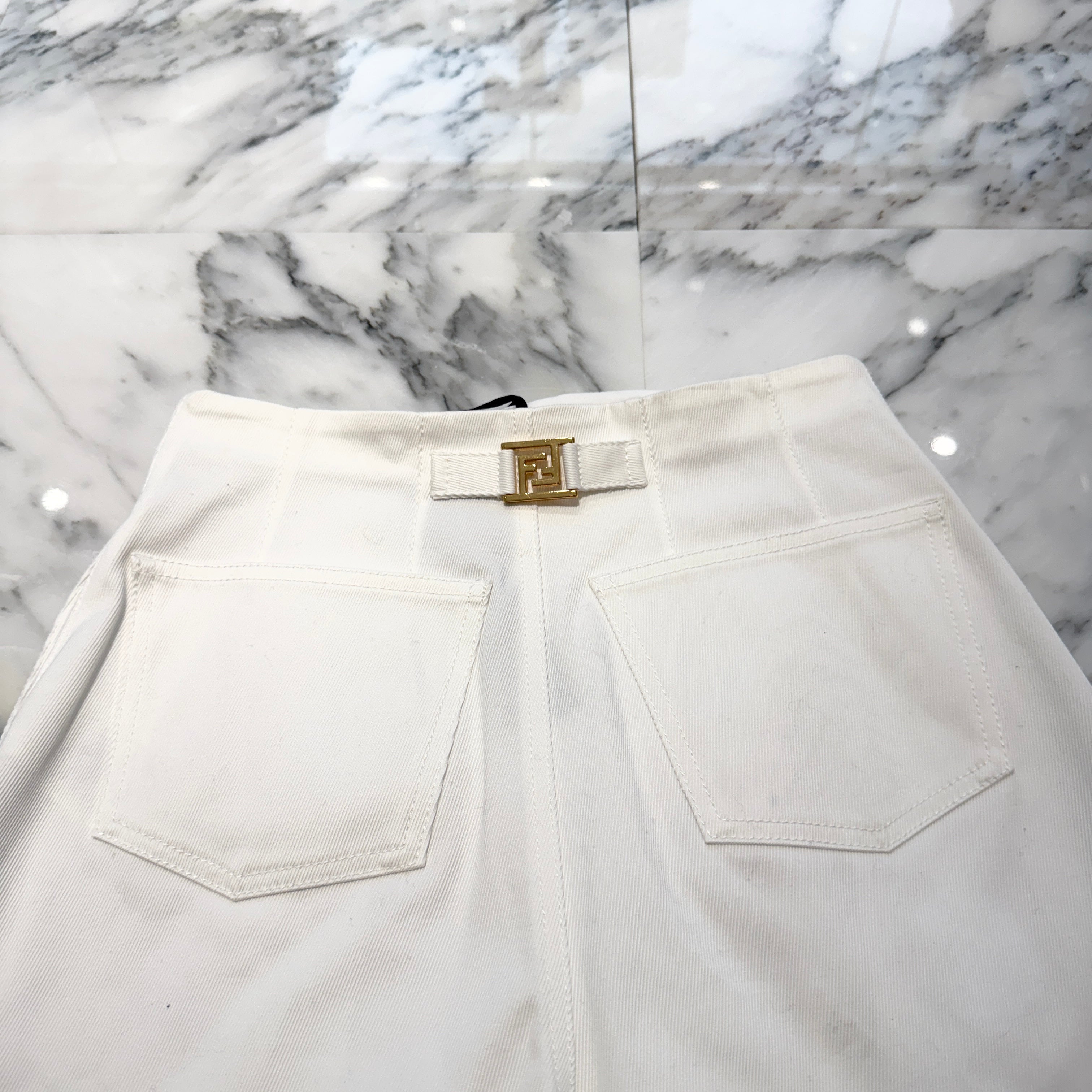 FENDI 2023AW FD Gold Emblem Cotton Pantalon Shorts FLP766 AK6E Size 38 フェンディ FDゴールドエンブレム コットン パンタロンショーツ サイズ38