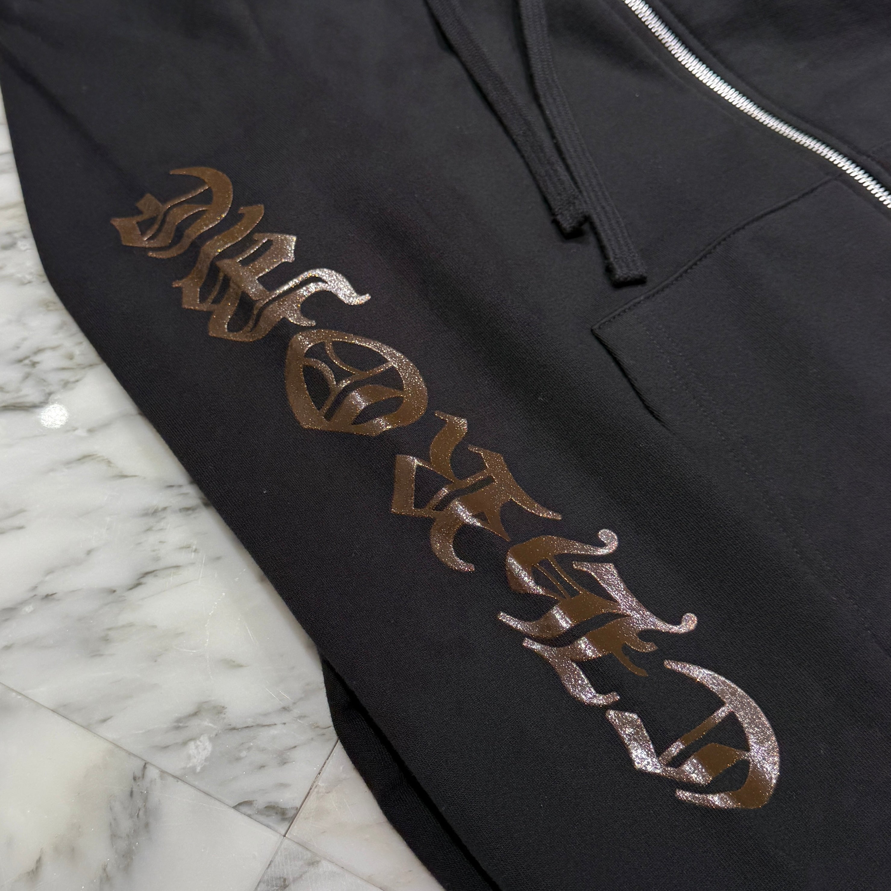 CHROME HEARTS 1998 Vertical Logo Glitter Zip Up Hoodie Size XL クロムハーツ 1998 ヴァーティカルロゴ グリッタージップアップフーディ サイズXL