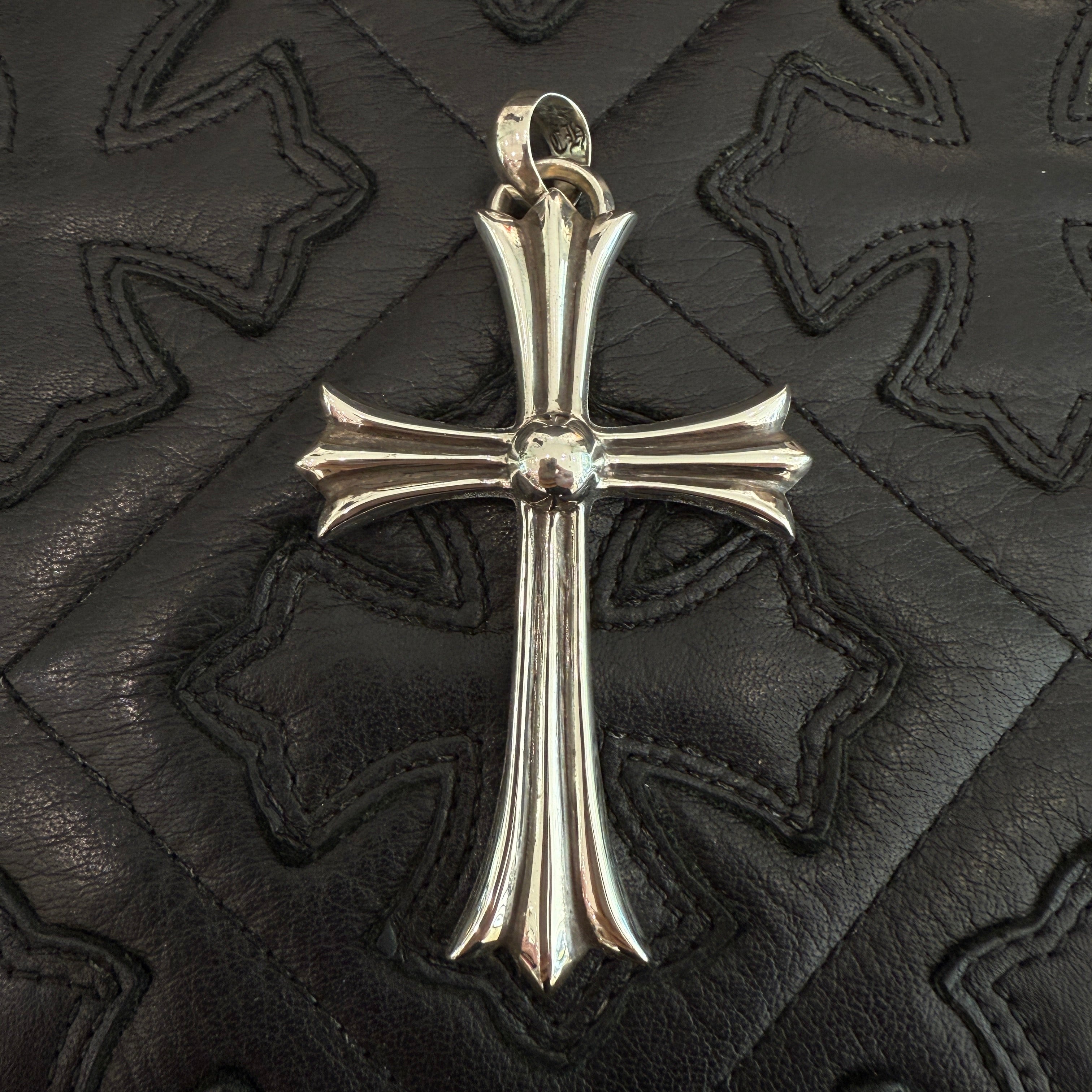 CHROME HEARTS Large Cross With Bail Pendant Top クロムハーツ ラージクロス ウィズ ベイル ペンダントトップ
