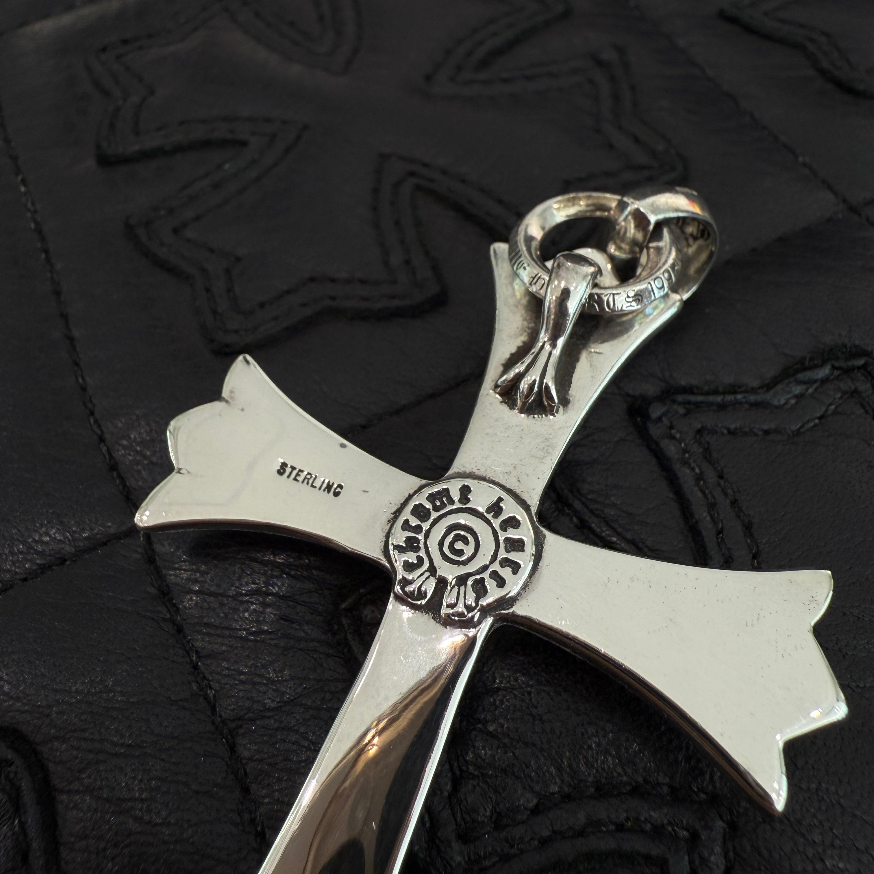 CHROME HEARTS Large Cross With Bail Pendant Top クロムハーツ ラージクロス ウィズ ベイル ペンダントトップ