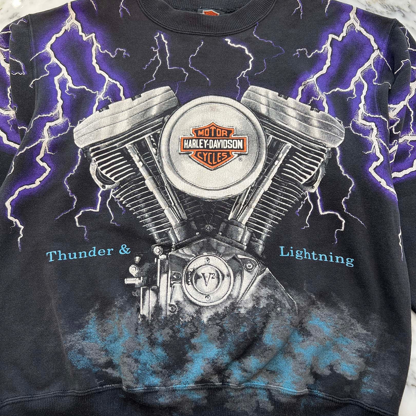 Vintage 90's Harley-Davidson "Thunder Lightning" Sweatshirt Size L 90's ハーレー・ダビットソン "サンダー ライトニング" スウェットシャツ サイズL