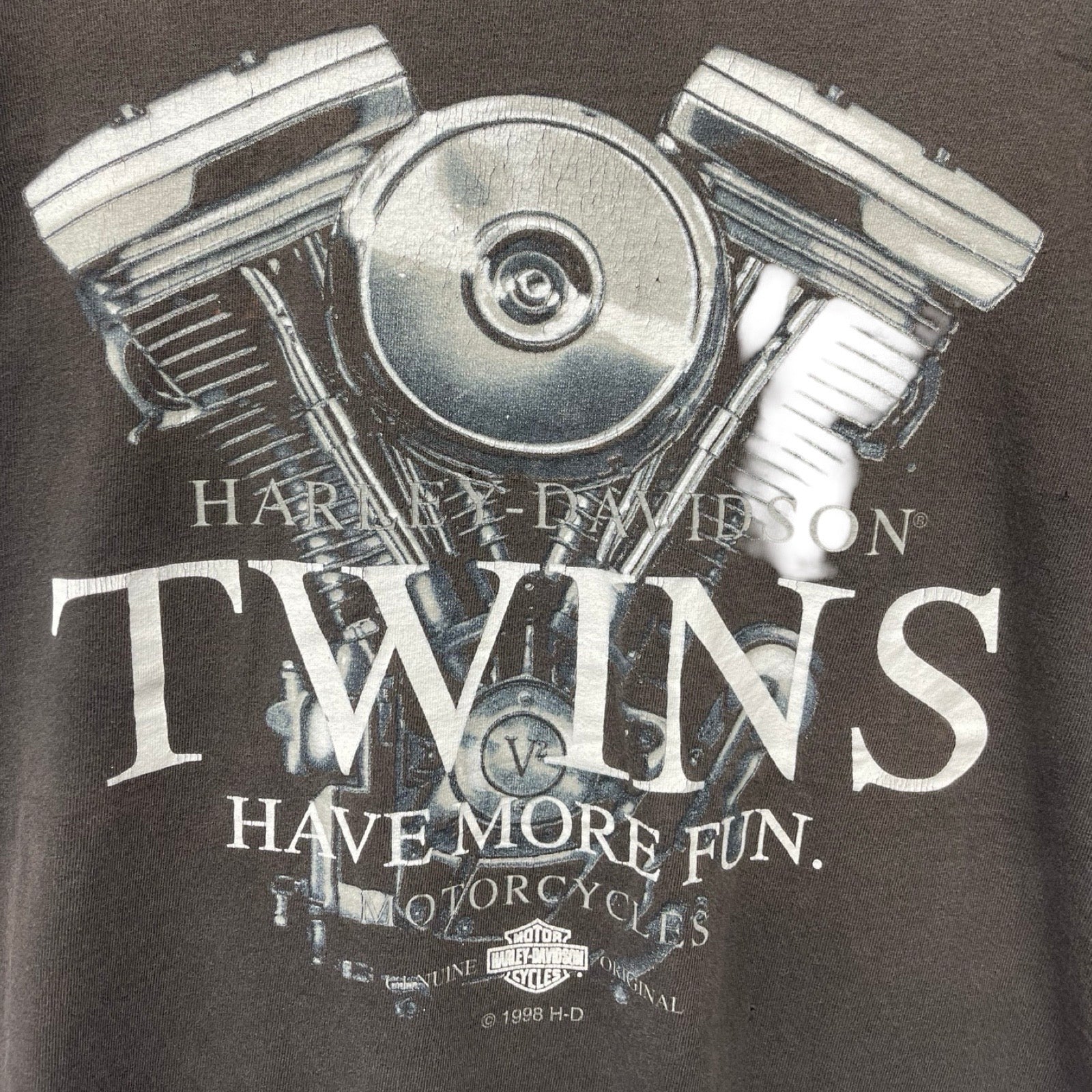 Vintage 90's Harley-Davidson "TWINS HAVE MORE FUN" 1998 S/S Tee Size L