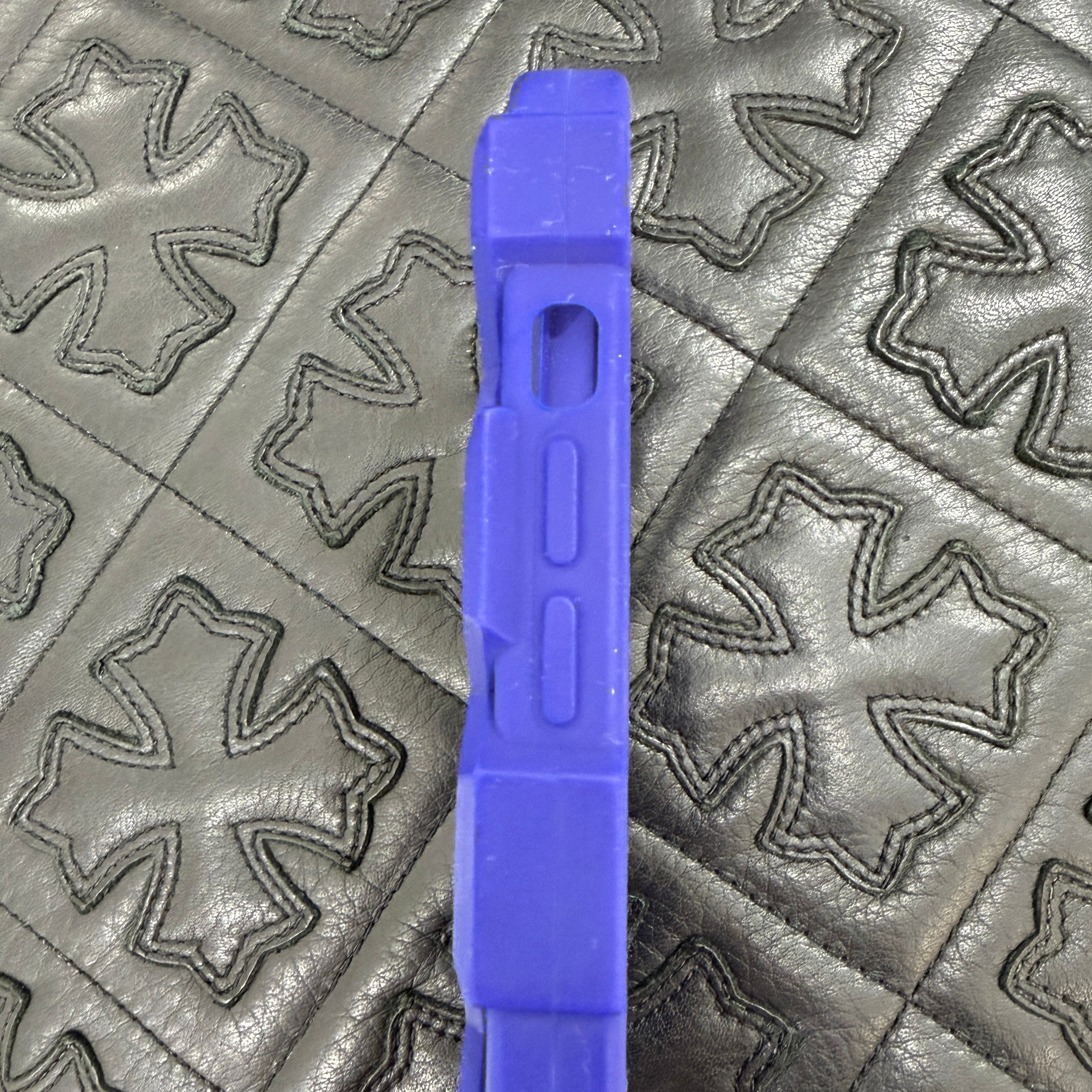 BURBERRY 2024SS Check iPhone 15 Pro Case 8080759 バーバリー チェック アイフォン 15 プロ ケース