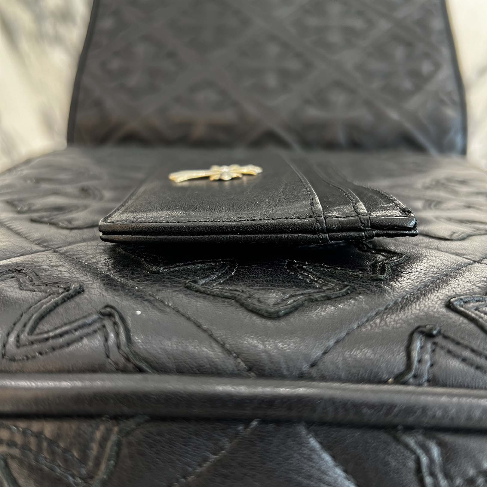 クロムハーツ ケース レザー ブルー×シルバー クロスパッチ ストラップ付 CHROME HEARTS クロムハーツ クロスパッチ ベルトストラップ