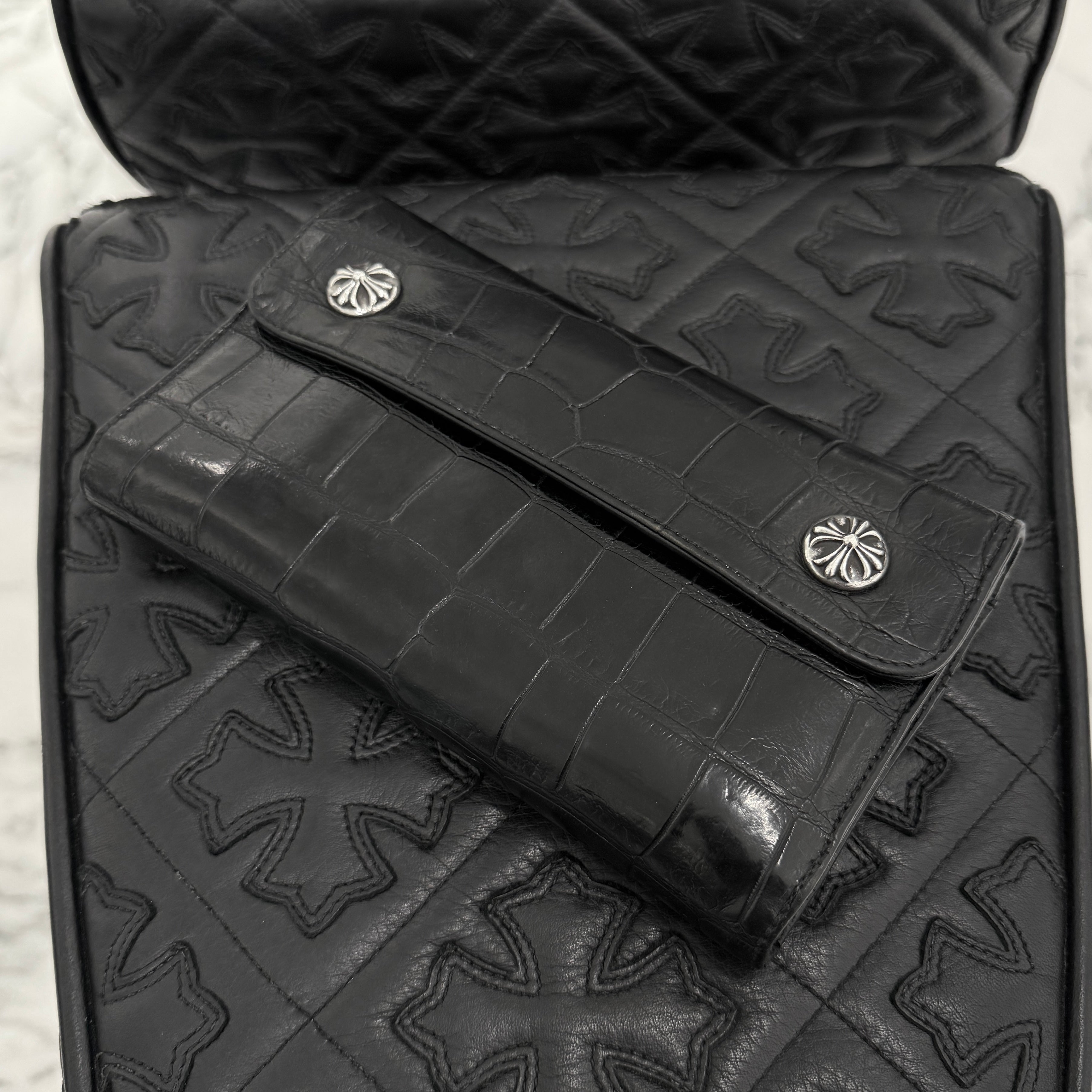 CHROME HEARTS クロムハーツ WAVE ALLIGATOR クロスボールボタン レザーウォレット 長財布 ブラック CHROME HEARTS Alligator Leather Wave Cross Ball Wallet クロム