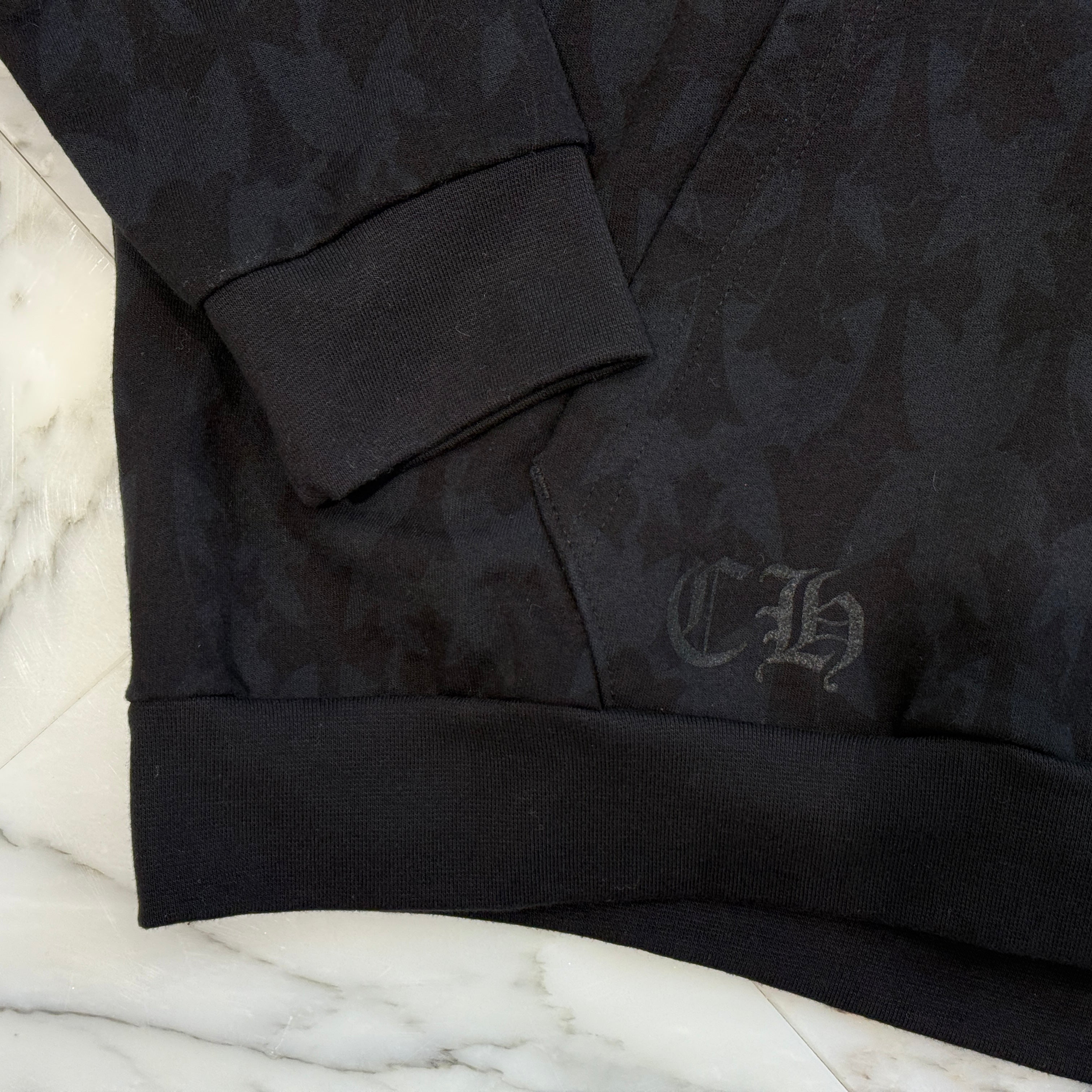 CHROME HEARTS 2024SS Graveyard Cemetery Cross Pullover Hoodie Size XL クロムハーツ グレイブヤード セメタリークロス プルオーバー フーディ 総柄 サイズXL