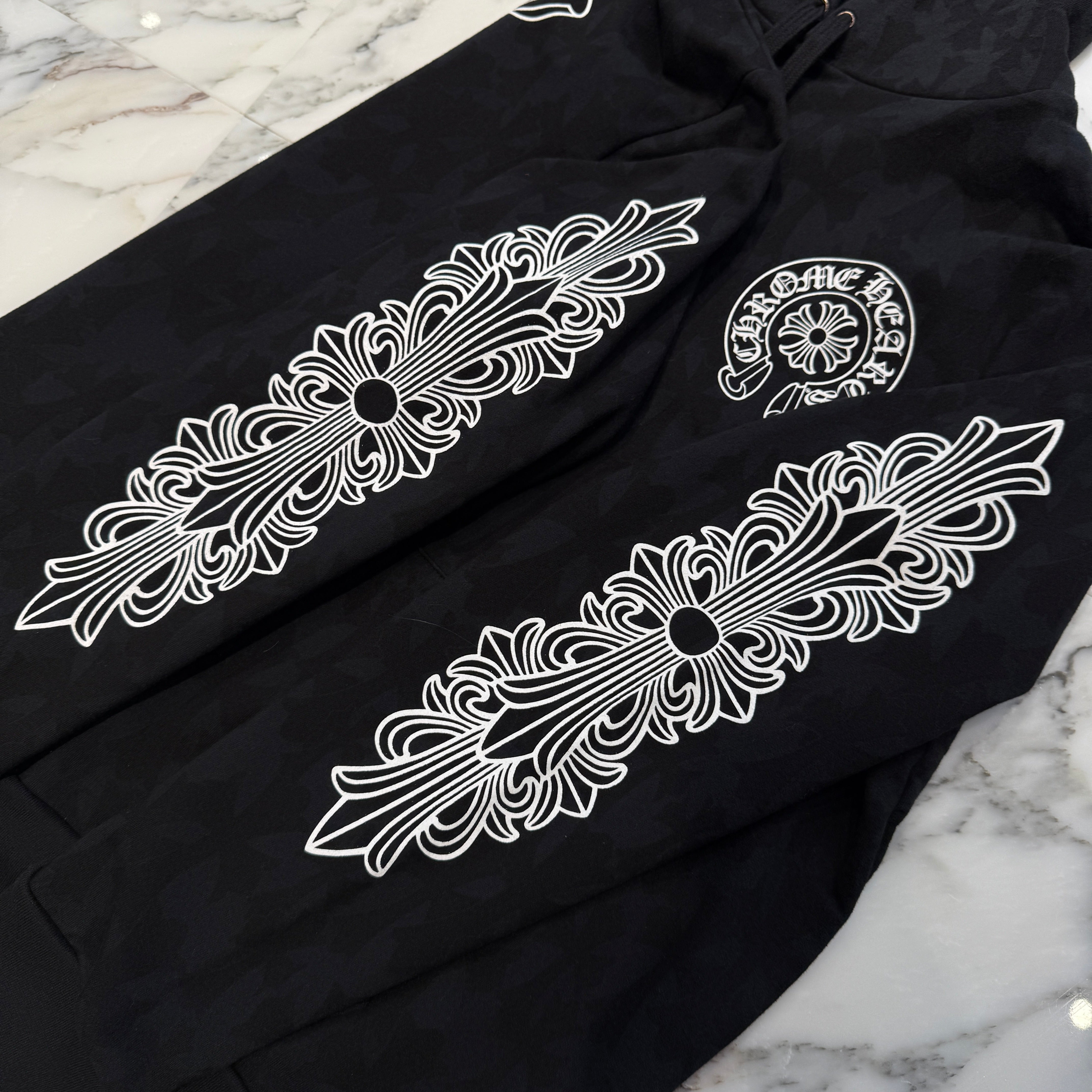 CHROME HEARTS 2024SS Graveyard Cemetery Cross Pullover Hoodie Size