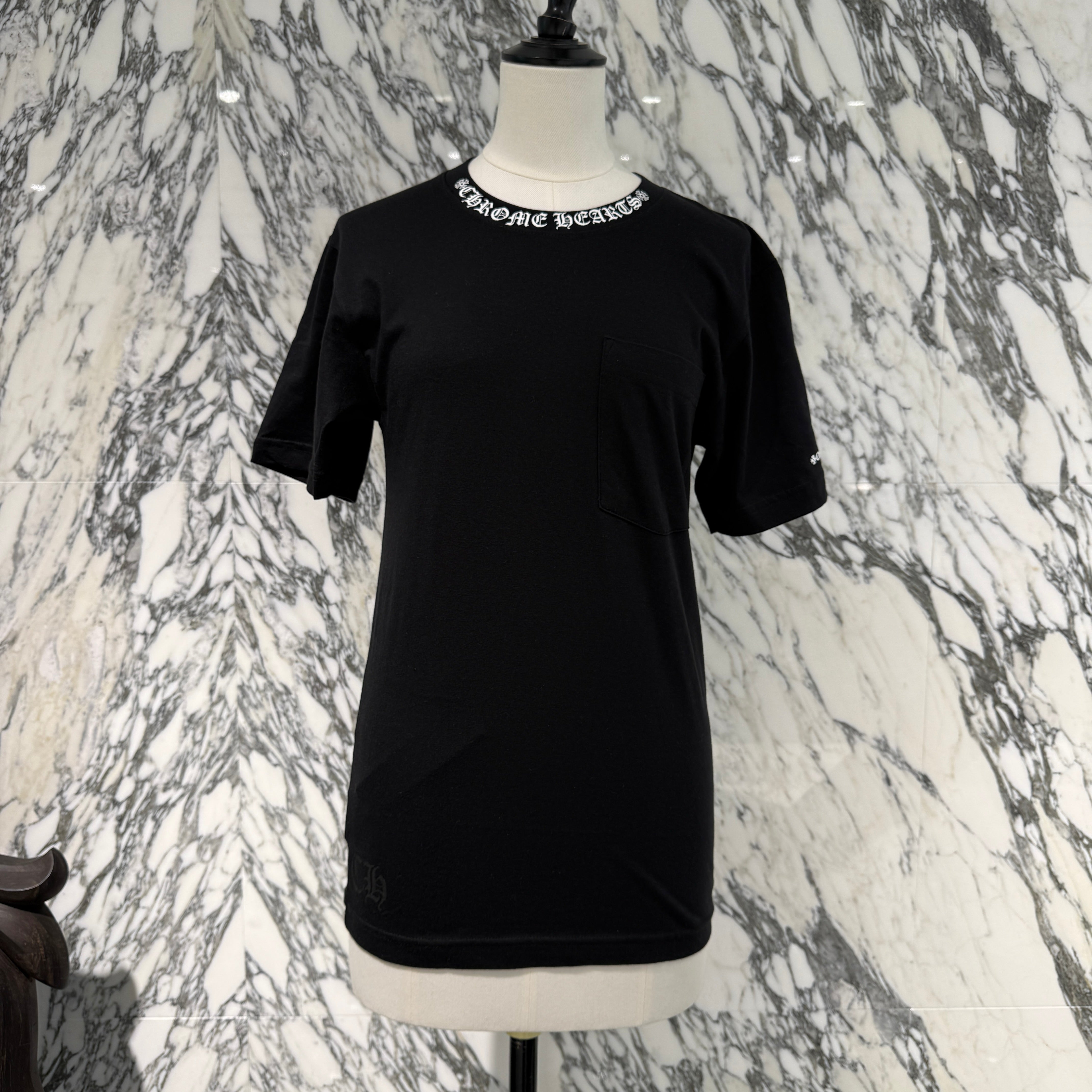 CHROME HEARTS Neck Logo Tee Size XS クロムハーツ ネックロゴ Tシャツ サイズXS