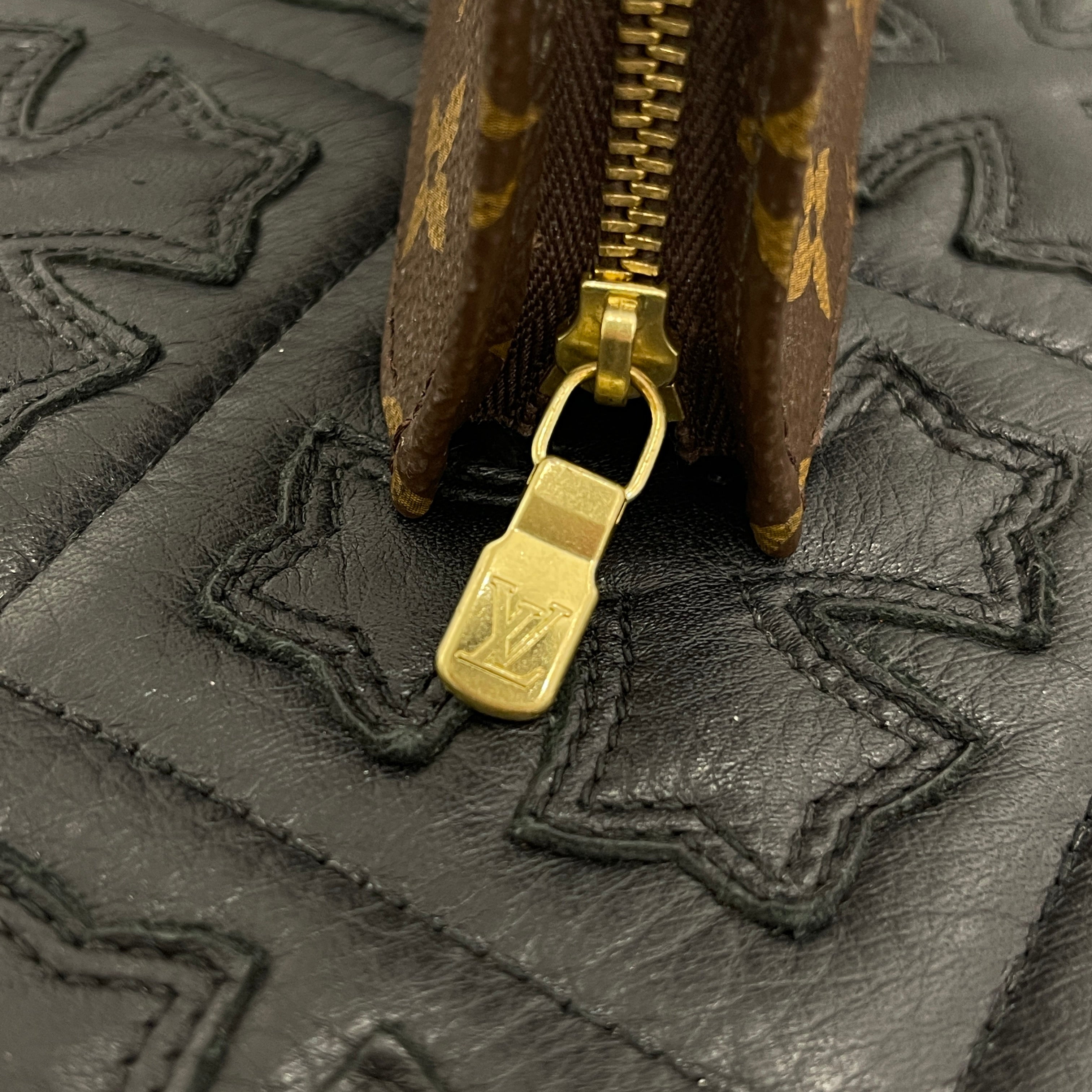 LOUIS VUITTON Monogram Posh Toilette 15 Cosmetic Pouch M47546 ルイヴィトン モノグラム ポッシュトワレ 15 コスメポーチ