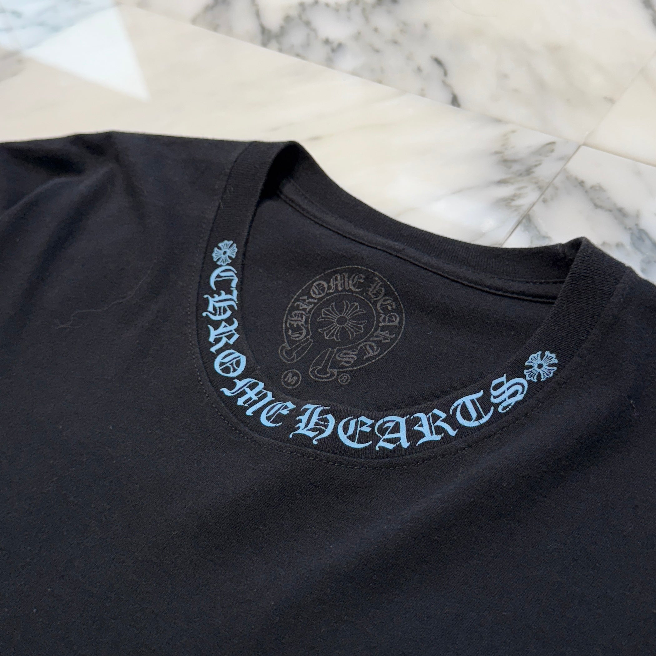 CHROME HEARTS Side Logo Neck Logo Print Tee Size M クロムハーツ サイドロゴ ネックロゴプリント Tシャツ サイズM