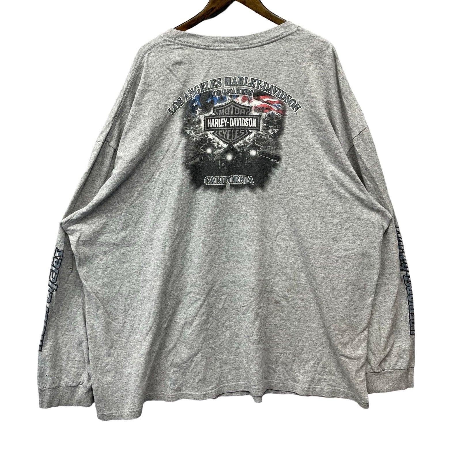 Vintage 00's Harley-Davidson "Los Angels Harley-Davidson Of Anaheim" 2011 L/S Tee
