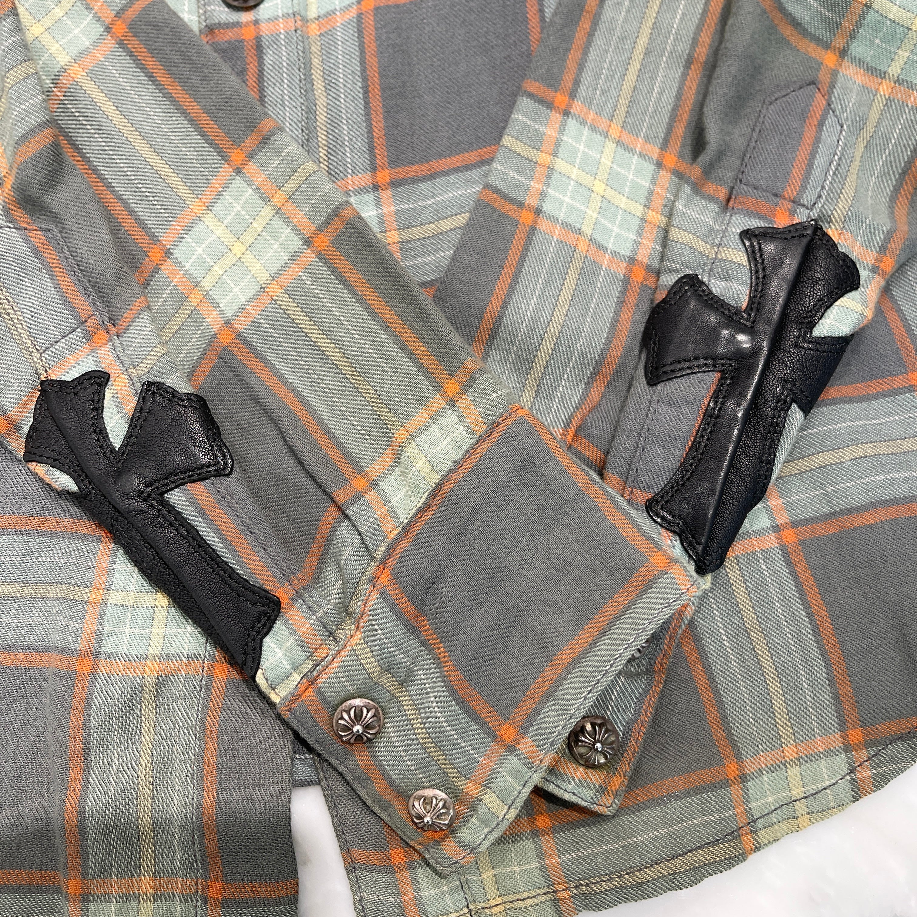 CHROME HEARTS Loose Ends Cross Leather Patch Check Shirt Size S クロムハーツ ルーズエンド レザークロスパッチ チェックシャツ サイズS