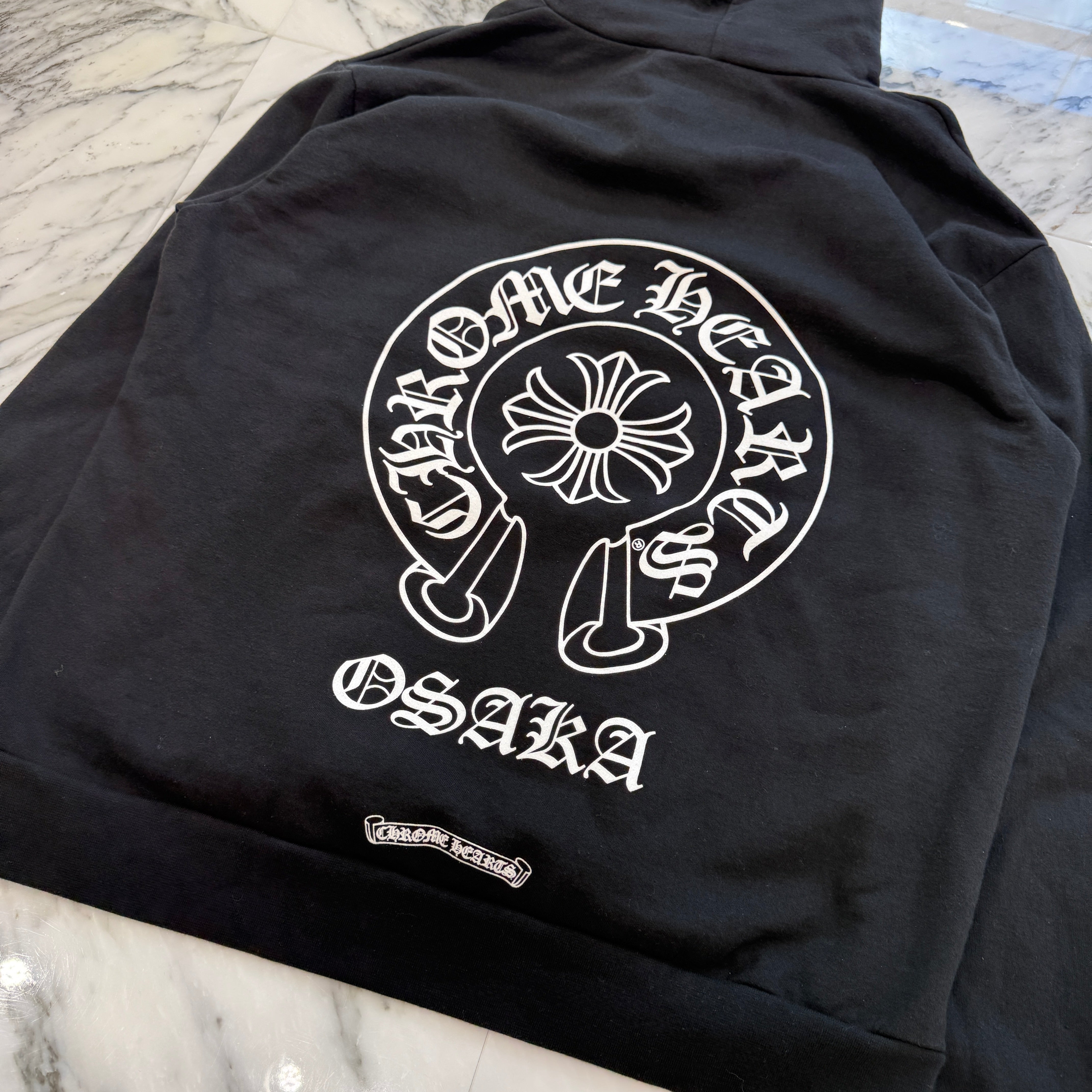 CHROME HEARTS OSAKA Limited Horseshoe Pullover Hoodie Size M