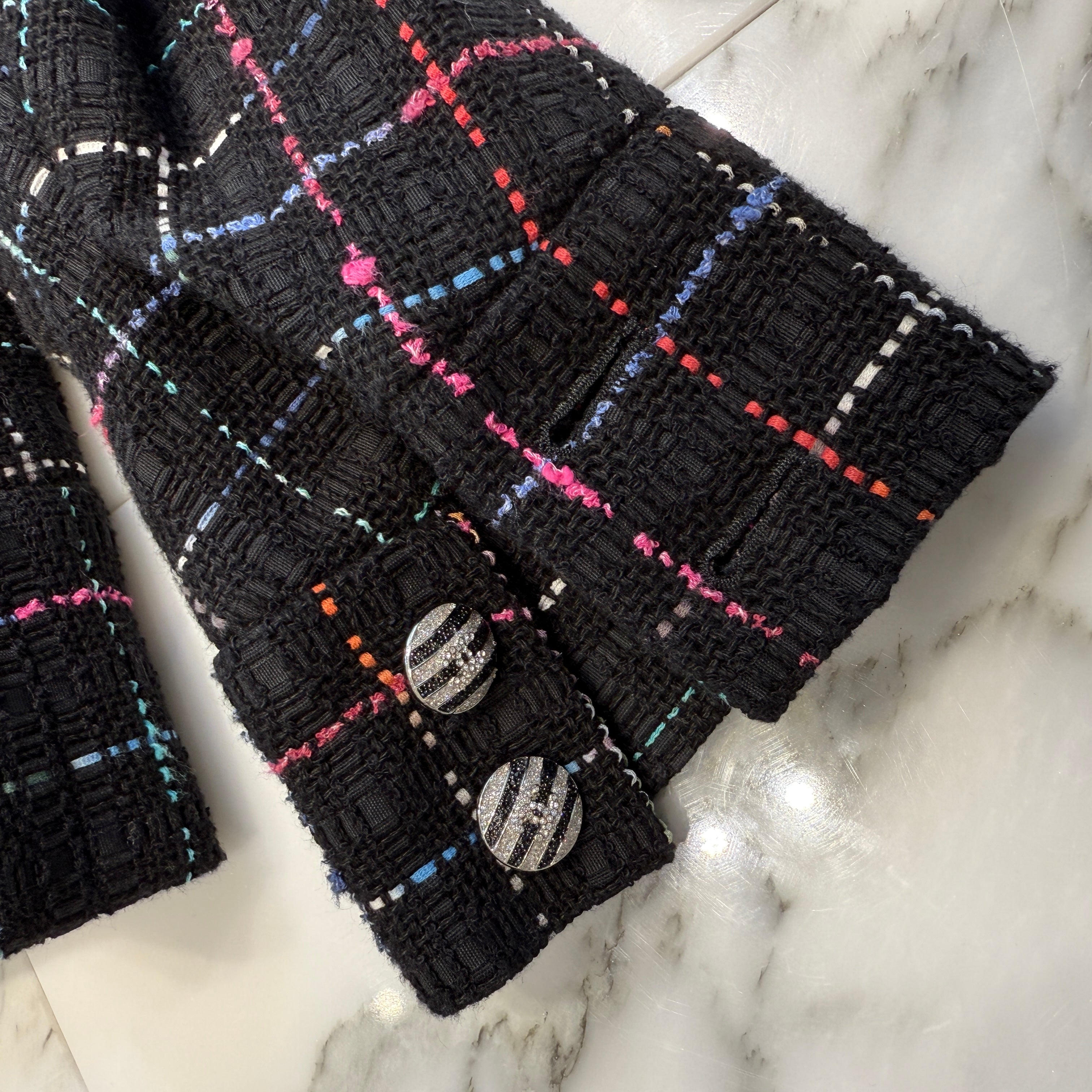 CHANEL 2024SS Back Flower Rhinestone Tweed Jacket P76311V68064 シャネル バックフラワーラインストーン ツイードジャケット サイズ50