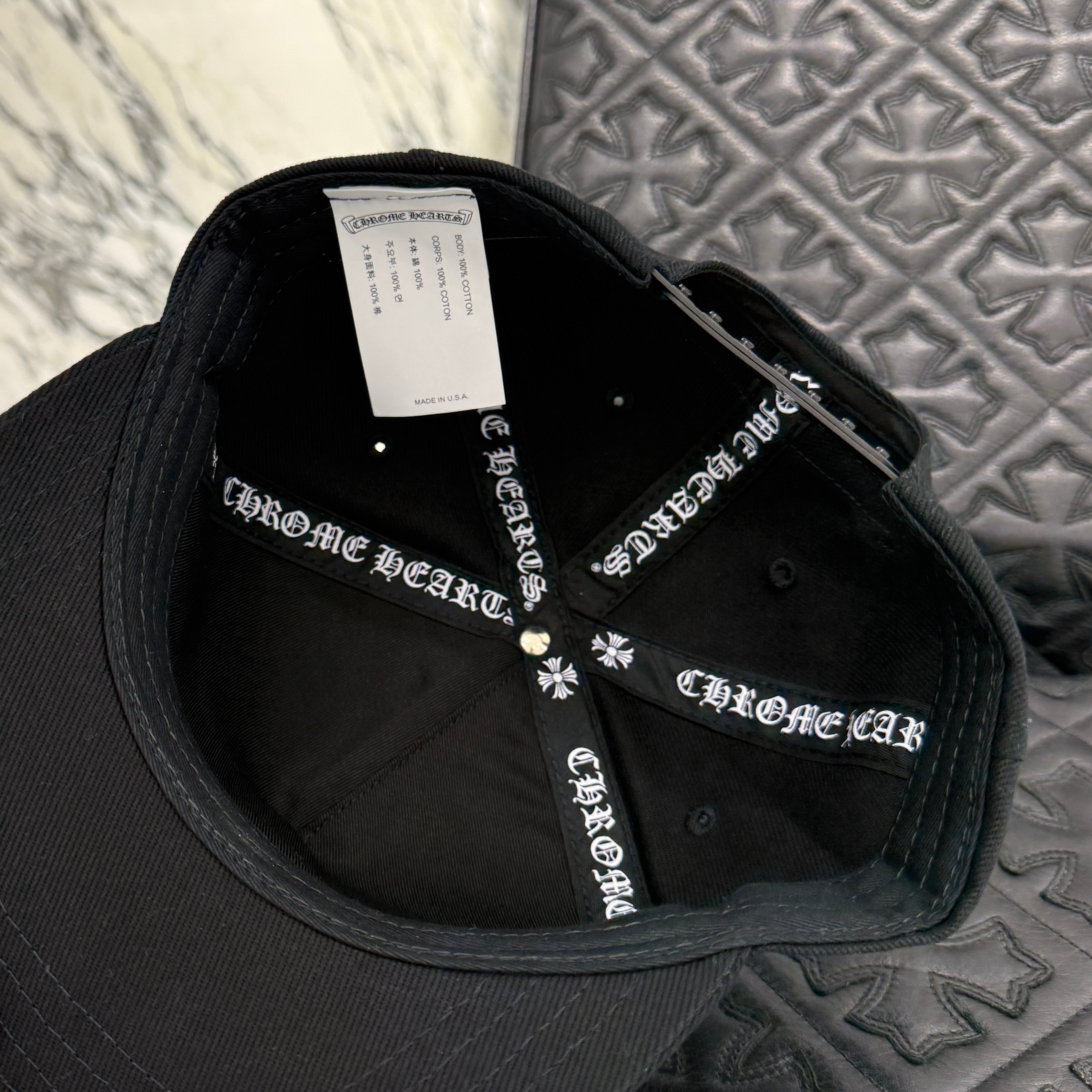 CHROME HEARTS Vertical Logo Trucker Cap Size ONE SIZE（51-61）クロムハーツ ヴァーティカルロゴ トラッカーキャップ サイズONE SIZE（51-61）