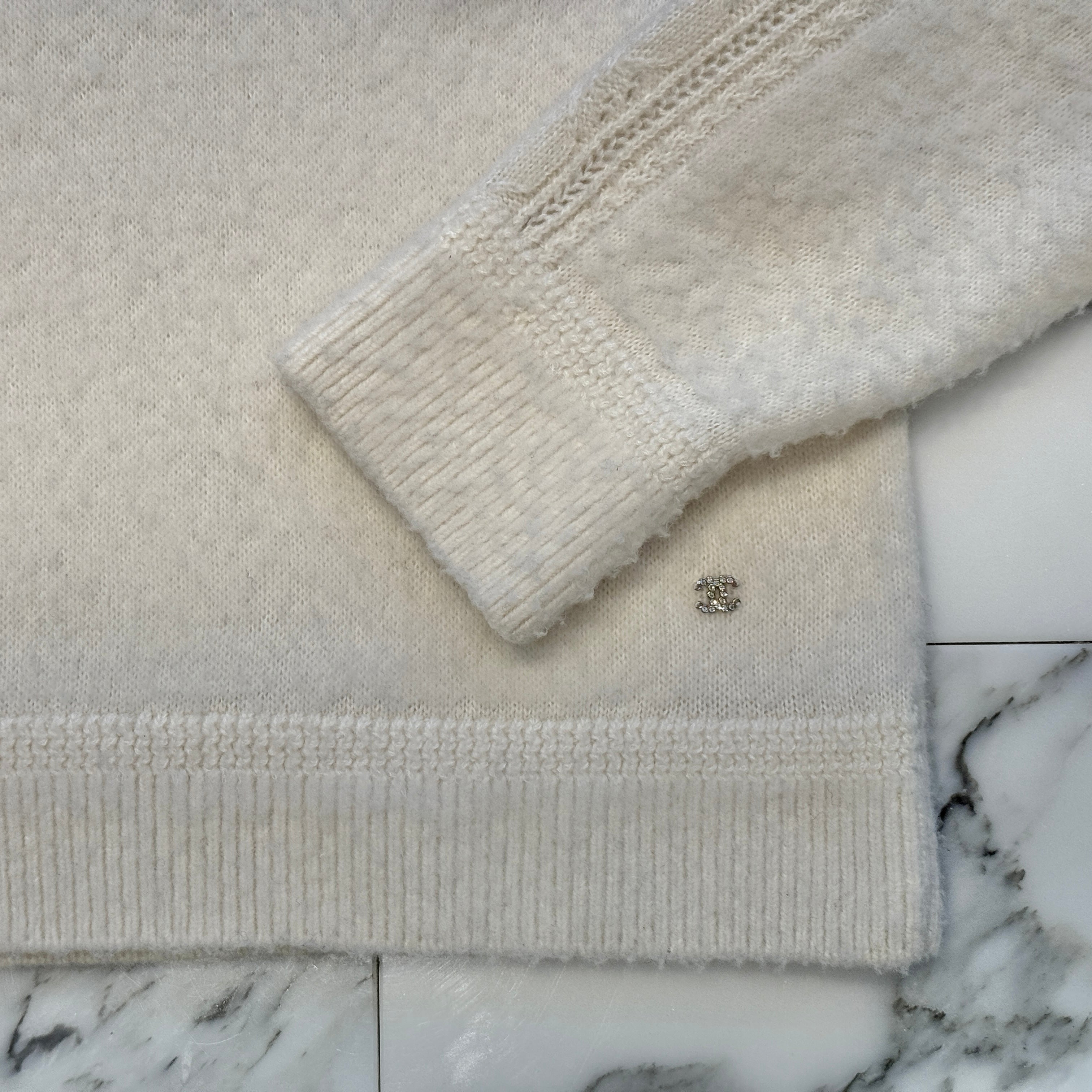 CHANEL 2023AW Star Motif Cashmere Blend Knit P74520K10862 Size 50 シャネル スターモチーフ カシミアブレンド ニットセーター サイズ50