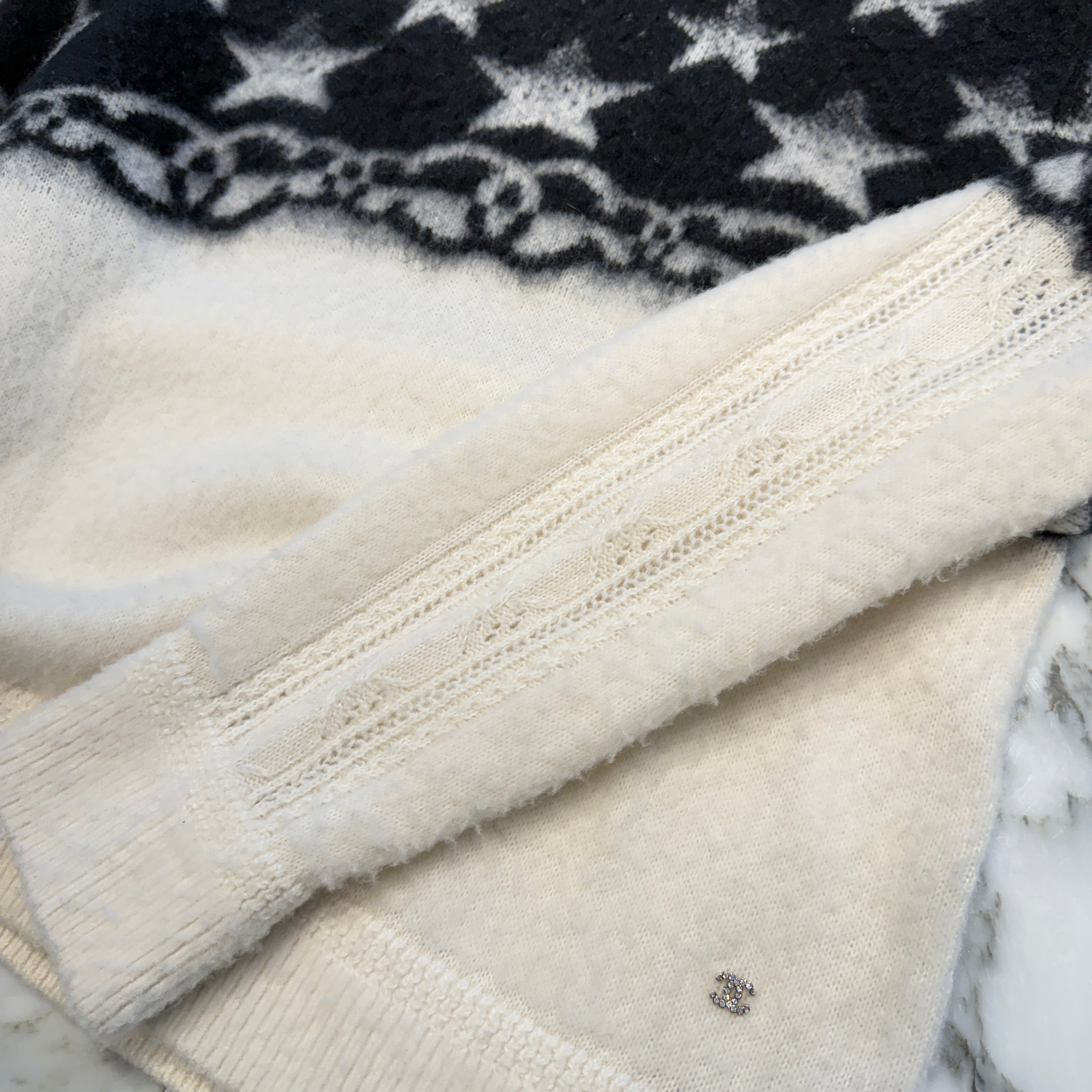 CHANEL 2023AW Star Motif Cashmere Blend Knit P74520K10862 Size 50 シャネル スターモチーフ カシミアブレンド ニットセーター サイズ50