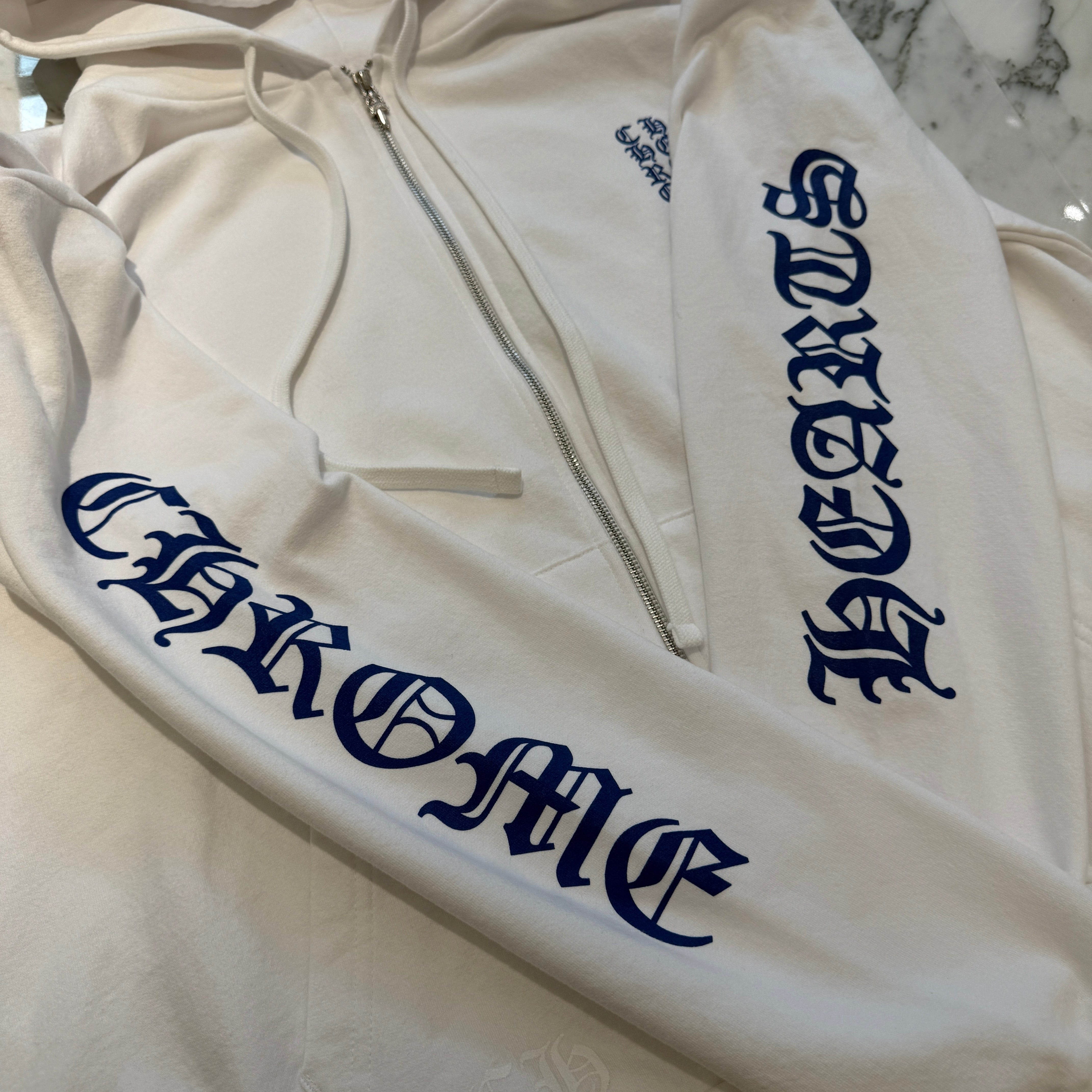 CHROME HEARTS Vertical Logo Zip Up Hoodie Size XL クロムハーツ ヴァーティカルロゴ ジップアップフーディー サイズXL