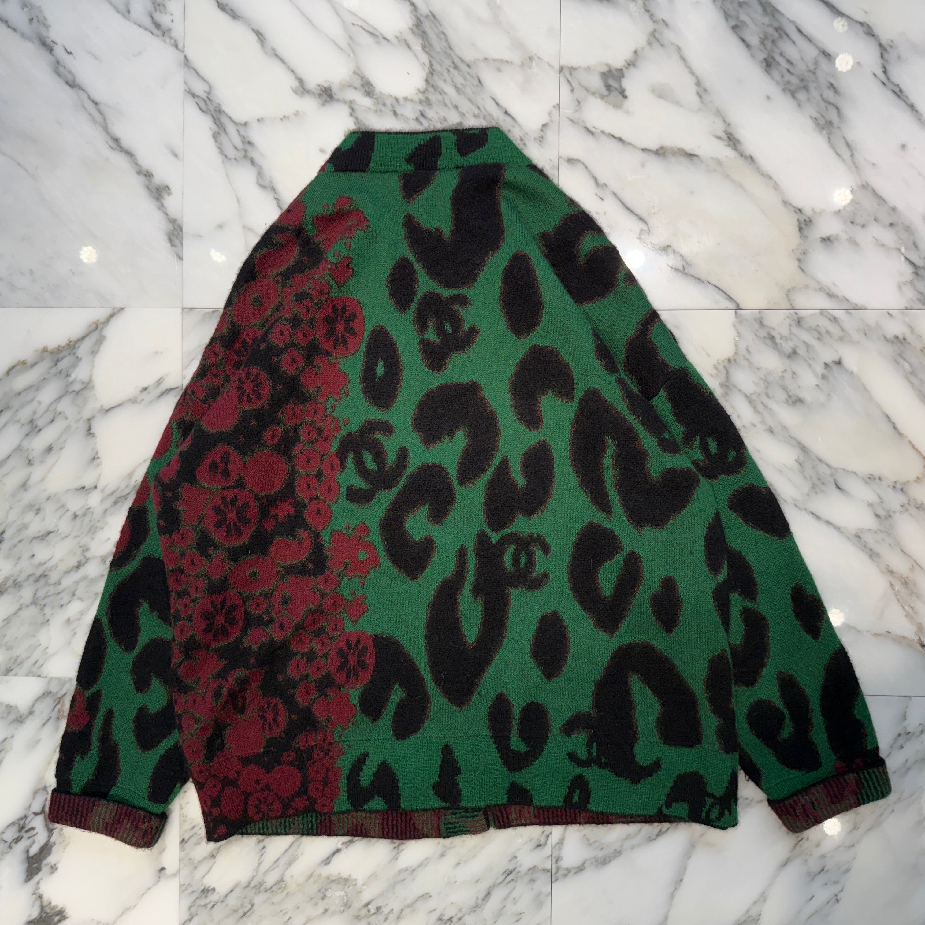 CHANEL 2023AW Coco Button Leopard Knit Cardigan P75362K10782 Size 50 シャネル ココマーク レオパード ニット カーディガン サイズ50