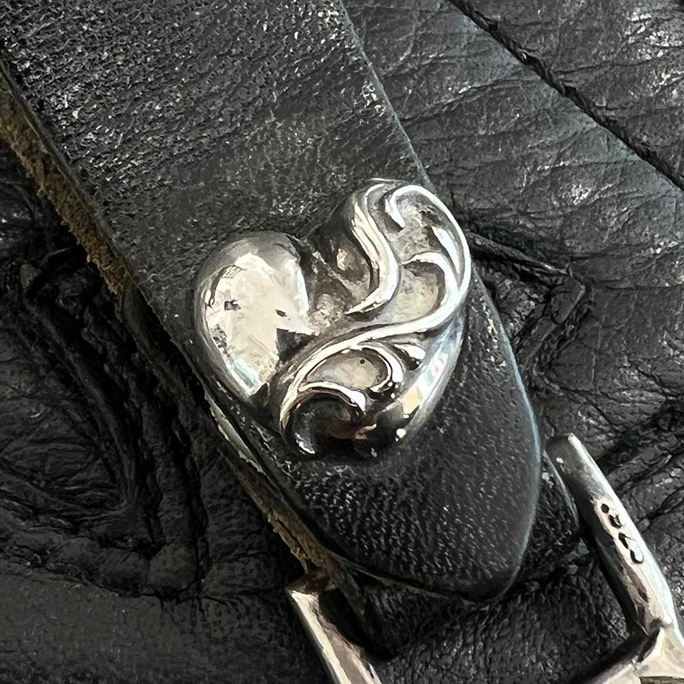 CHROME HEARTS Heart Button Leather W Belt Loop クロムハーツ ハートボタン レザー ダブル ベルトループ