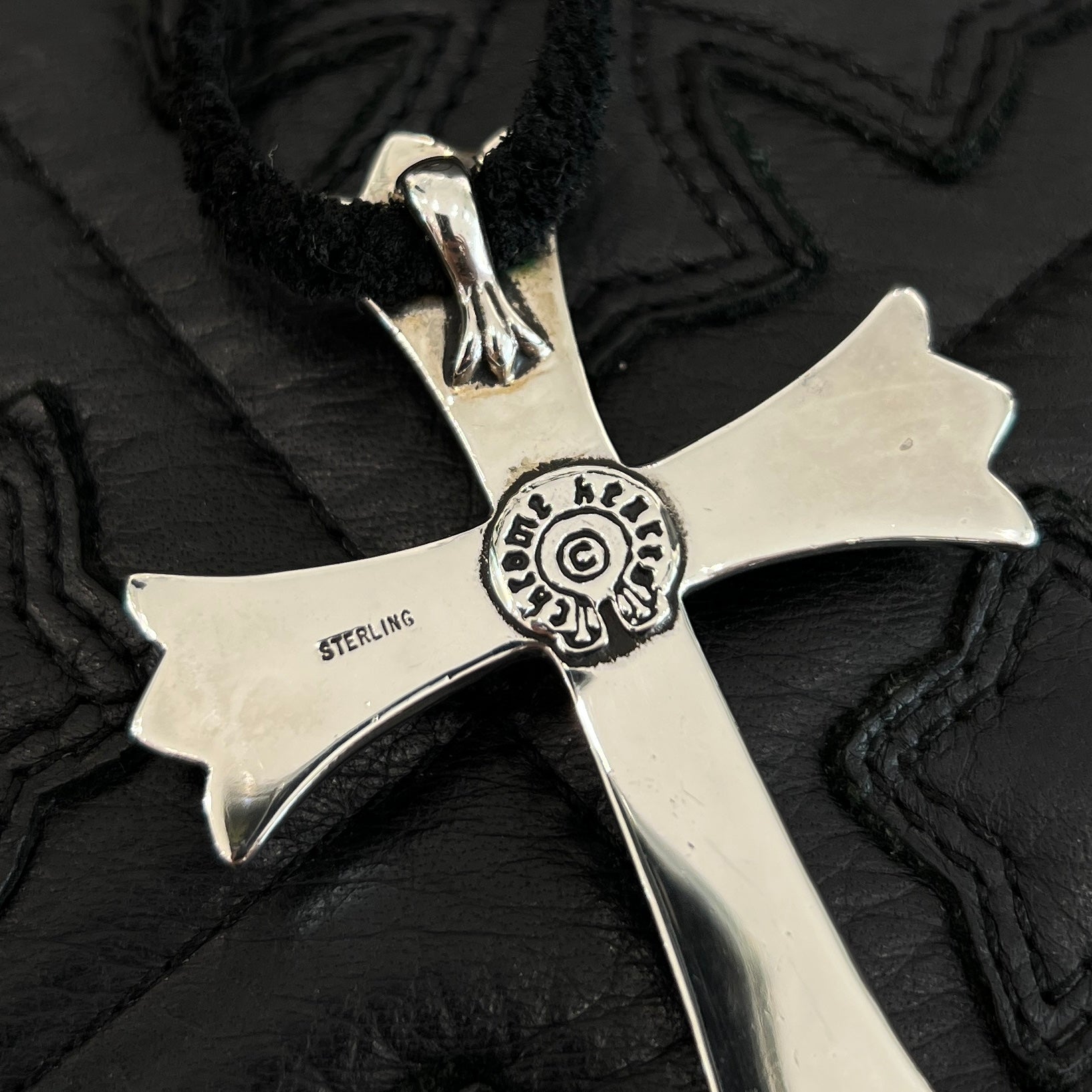 CHROME HEARTS Leather String Large Cross Pendant Top クロムハーツ レザー紐 ラージクロス ペンダントトップ