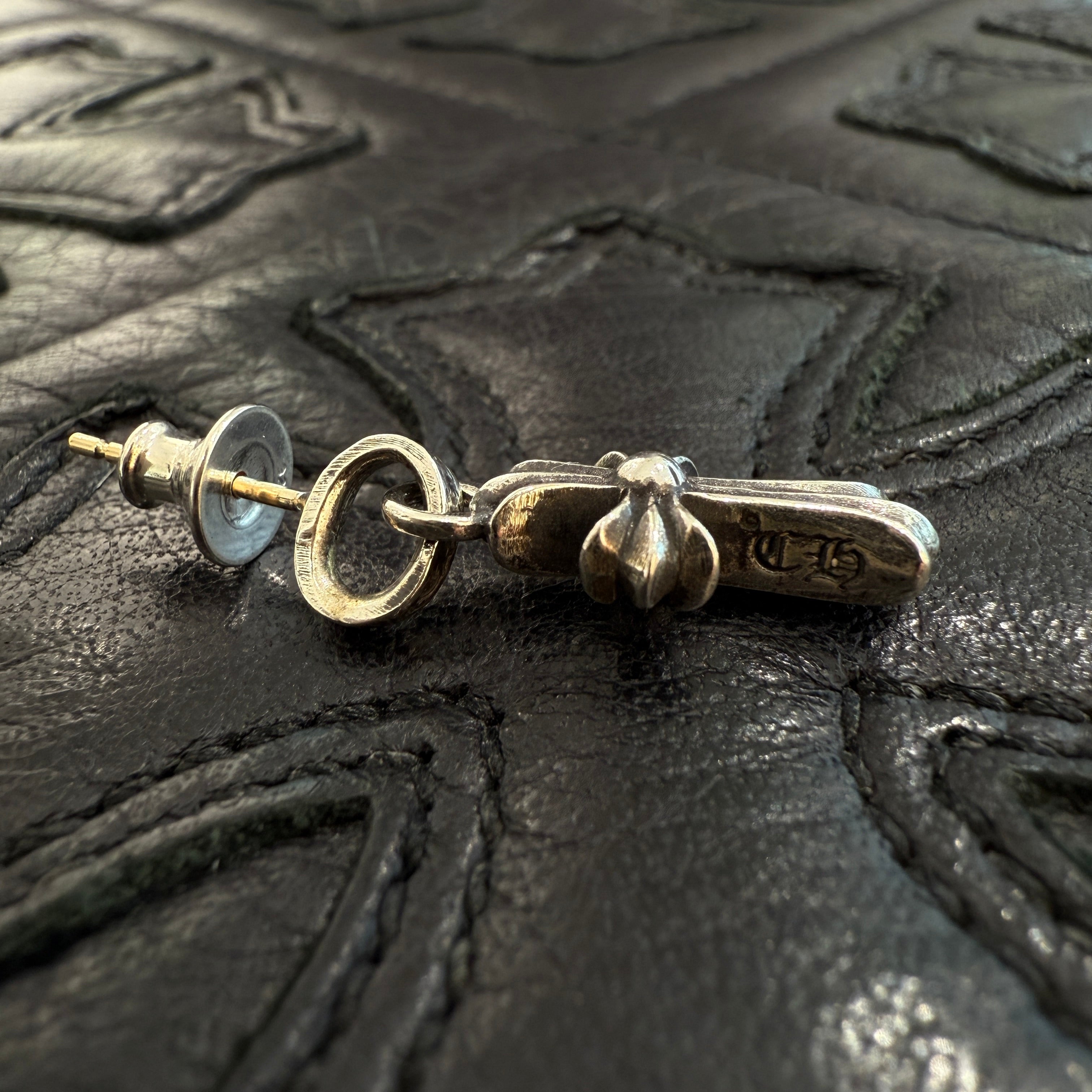 CHROME HEARTS BABY FAT CROSS Earring クロムハーツ ベイビーファットクロス ピアス