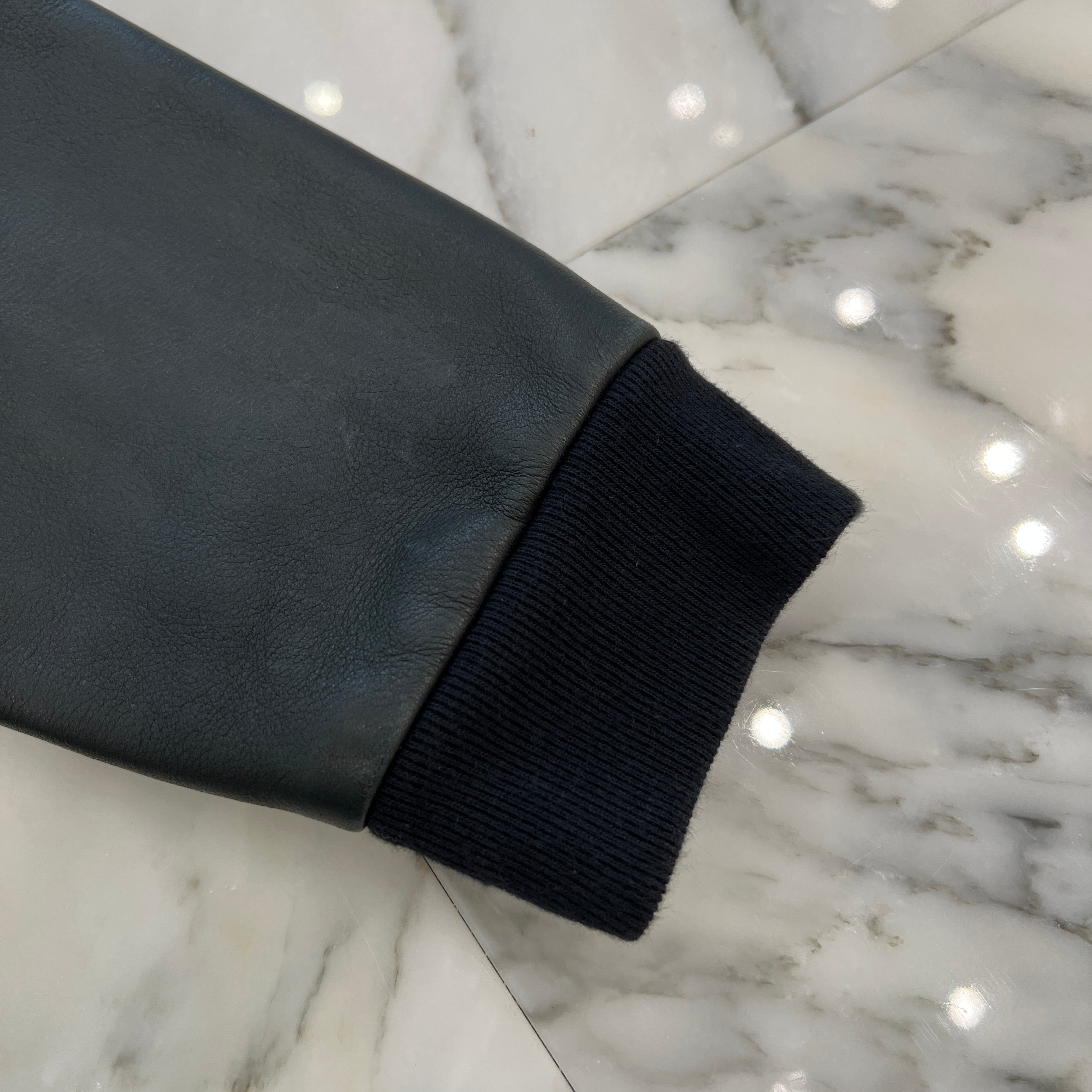 CHROME HEARTS Y NOT Leather Cross Patch Arm Leather Switching Pullover Hoodie Size M クロムハーツ ワイノット レザークロスパッチ アームレザー切替 プルオーバーフーディー サイズM