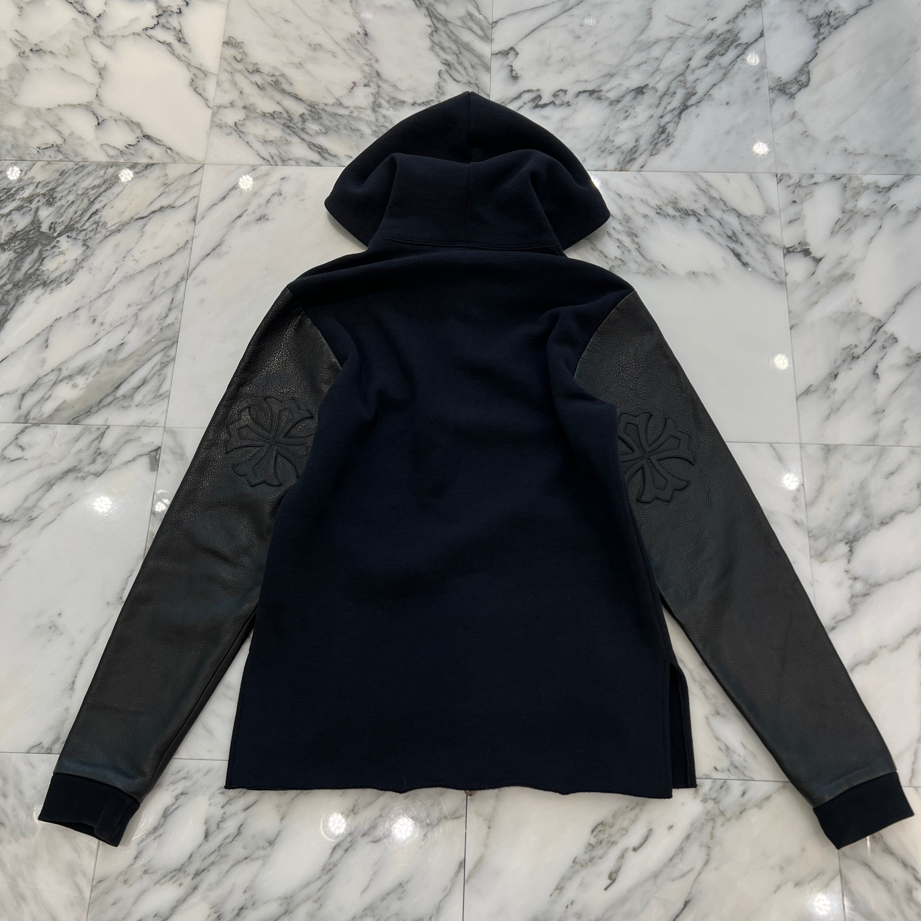 CHROME HEARTS Y NOT Leather Cross Patch Arm Leather Switching Pullover Zip Hoodie Size M クロムハーツ ワイノット レザークロスパッチ アームレザー切替 プルオーバージップフーディー サイズM