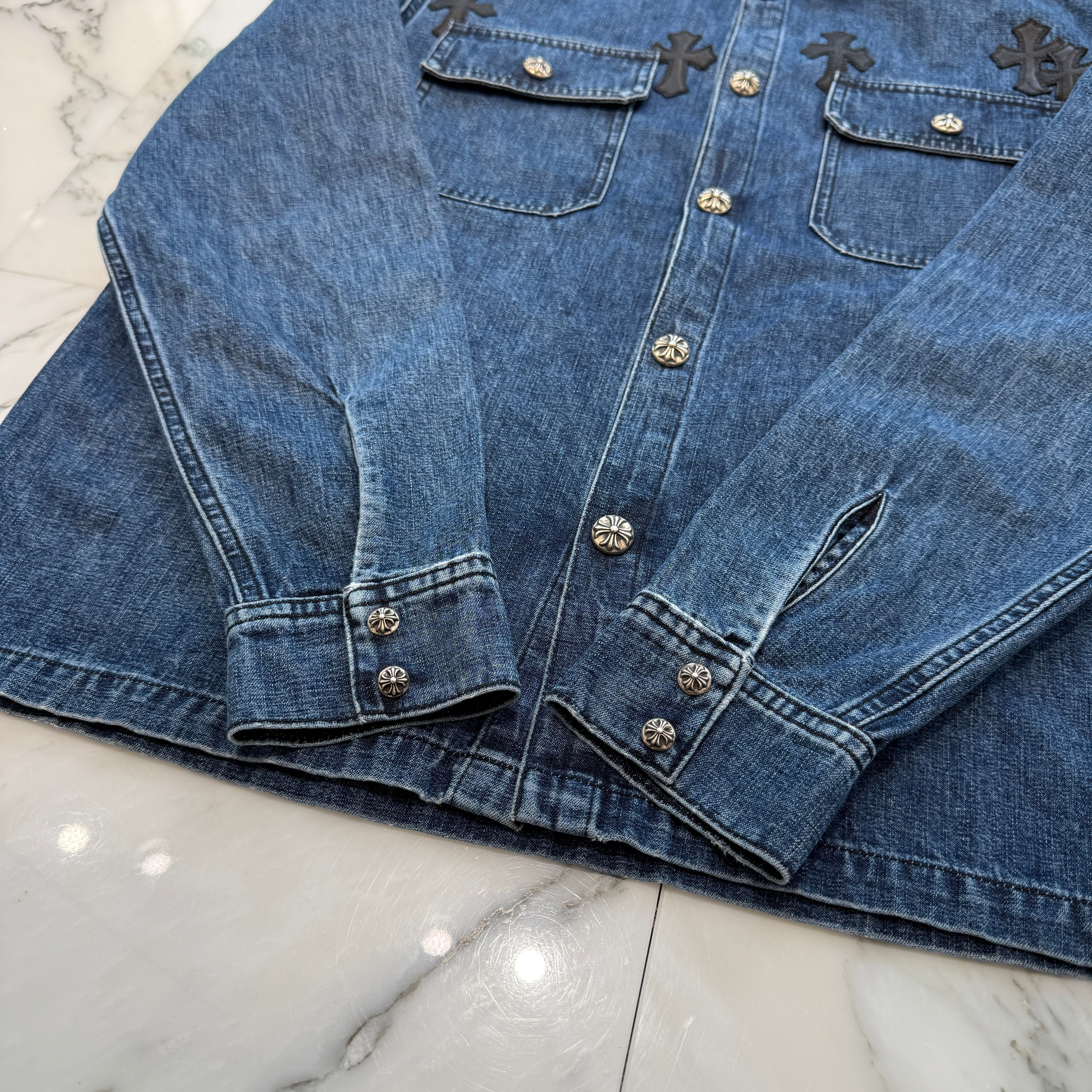 CHROME HEARTS Y NOT Leather Cross Patch Denim Shirt Size M クロムハーツ ワイノット レザークロスパッチ デニムシャツ サイズM