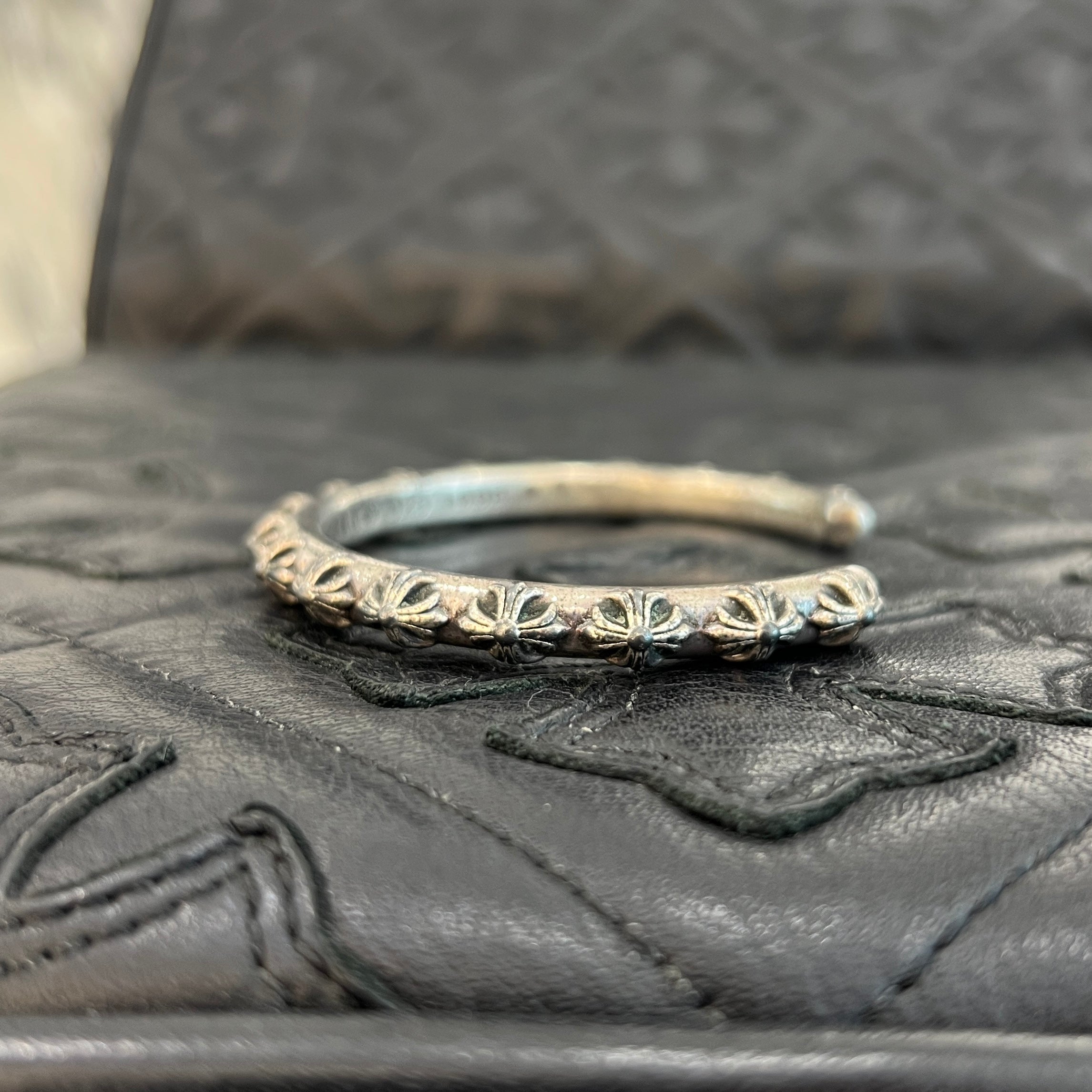 CHROME HEARTS CH Plus Cross Bangle クロムハーツ CHプラスクロス バングル シルバー925
