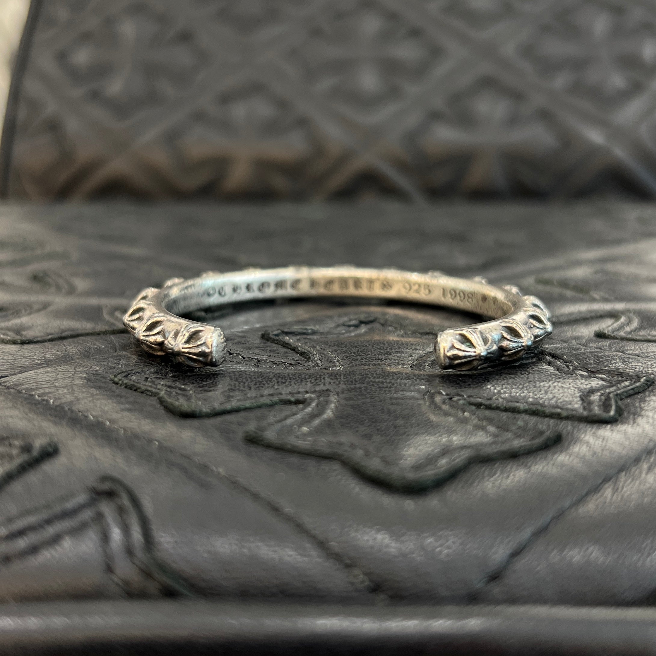 CHROME HEARTS CH Plus Cross Bangle クロムハーツ CHプラスクロス バングル シルバー925