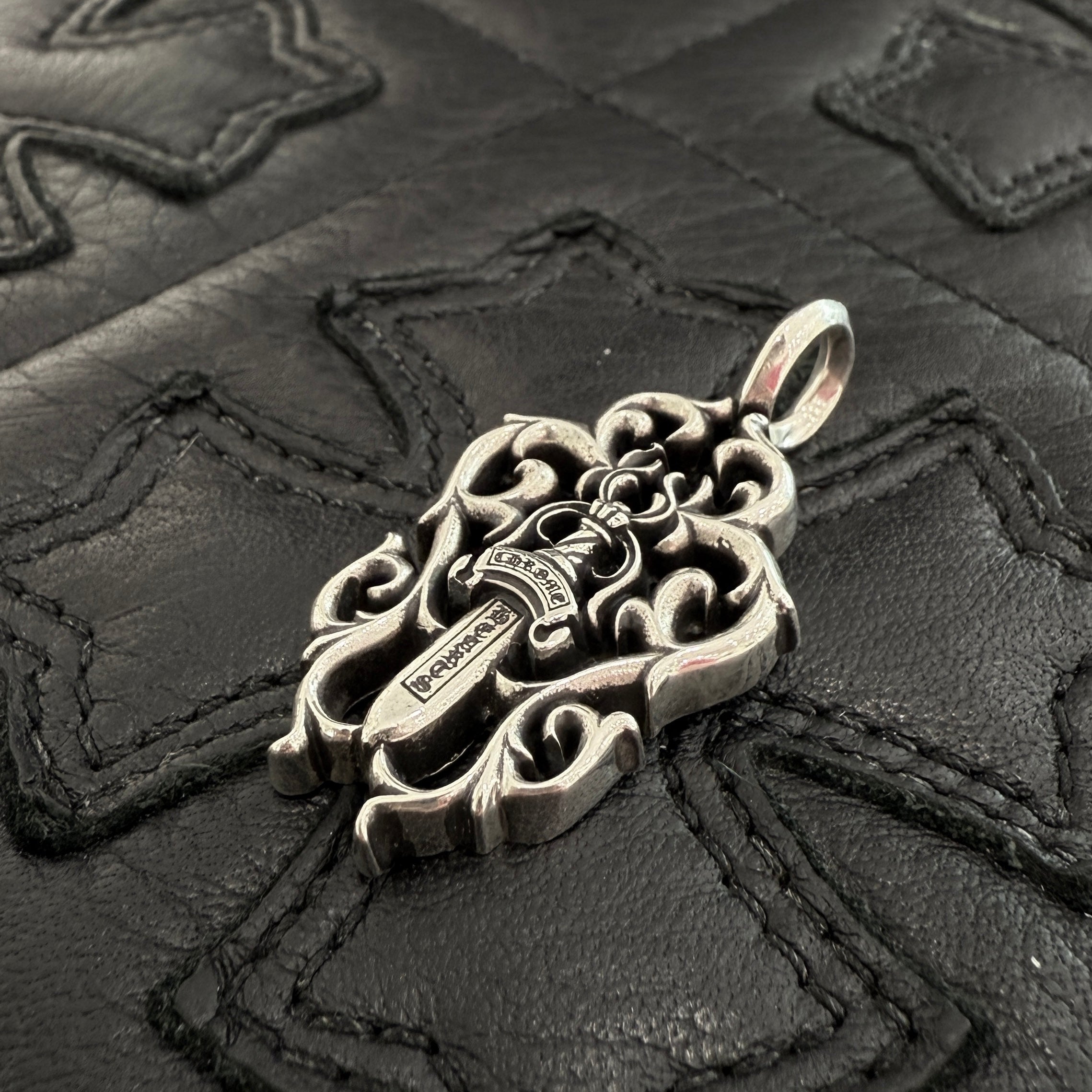 CHROME HEARTS Vine Dagger Charm Pendant Top クロムハーツ ヴァインダガー チャーム ペンダントトップ