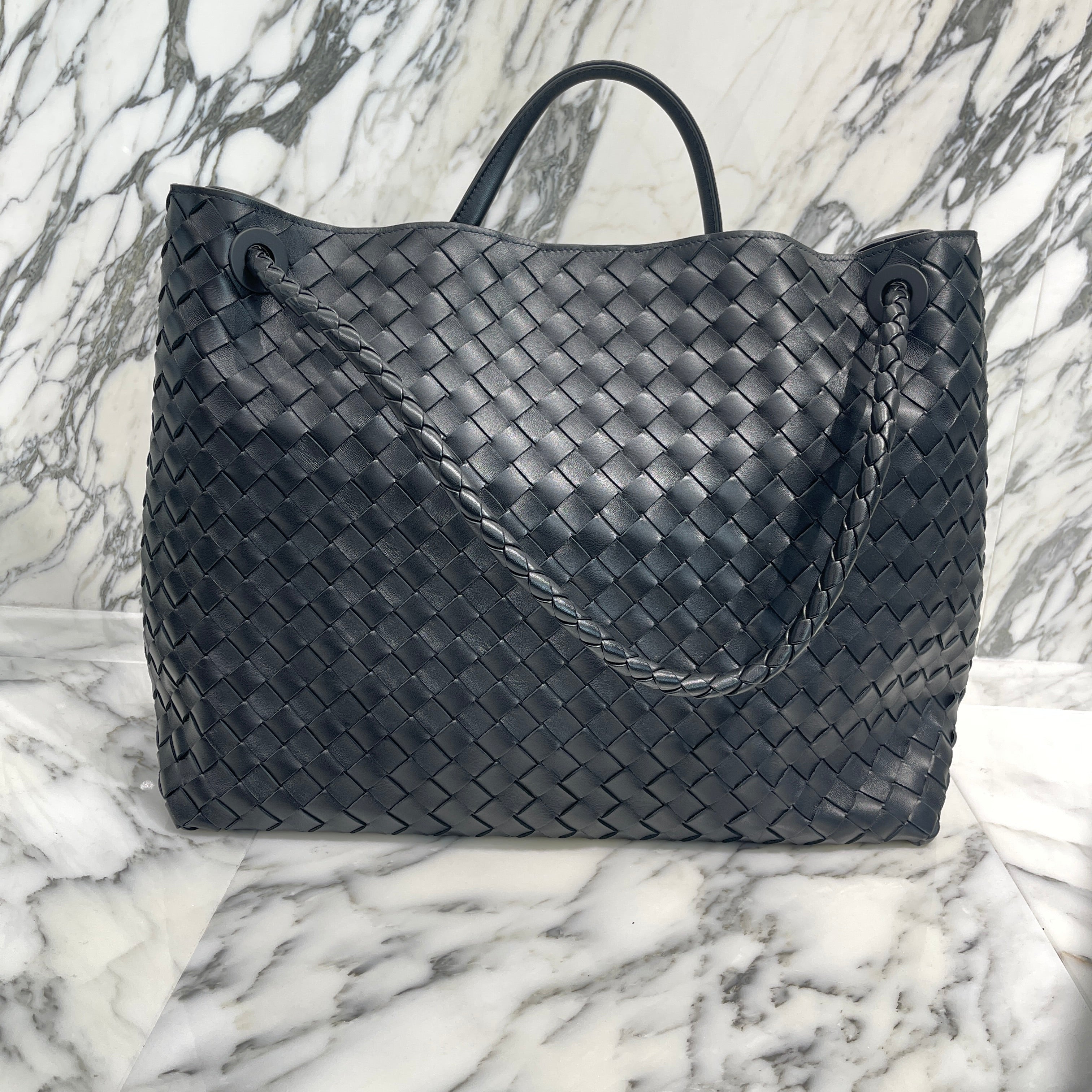 BOTTEGA VENETA 2024SS Large Andiamo Tote Bag 766019VCPP11139 ボッテガヴェネタ ラージアンディアーモ トートバッグ