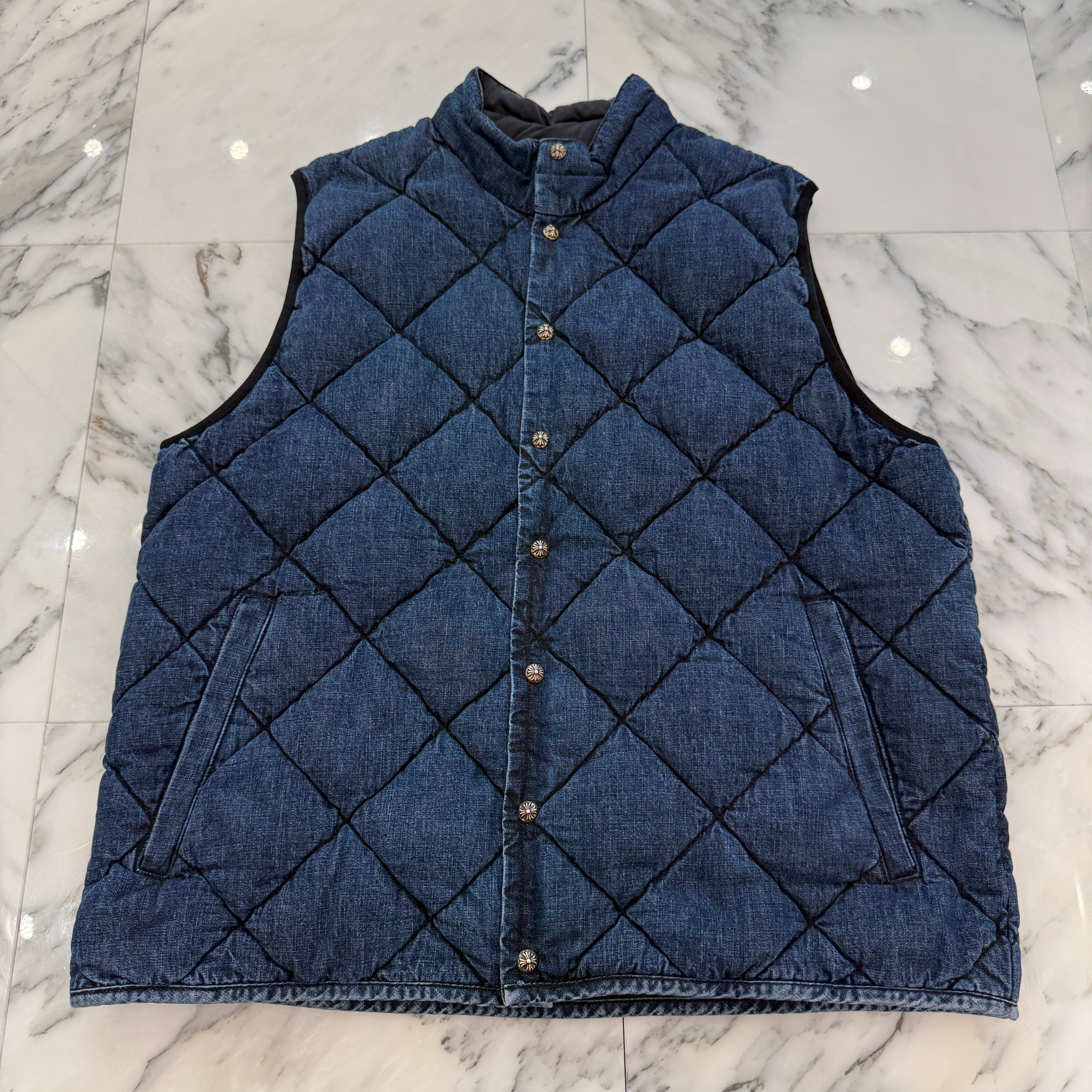 CHROME HEARTS YNOT Cross Ball Button Quilting Denim Down Vest Size XL クロムハーツ ワイノット クロスボールボタン キルティング デニム ベスト サイズXL